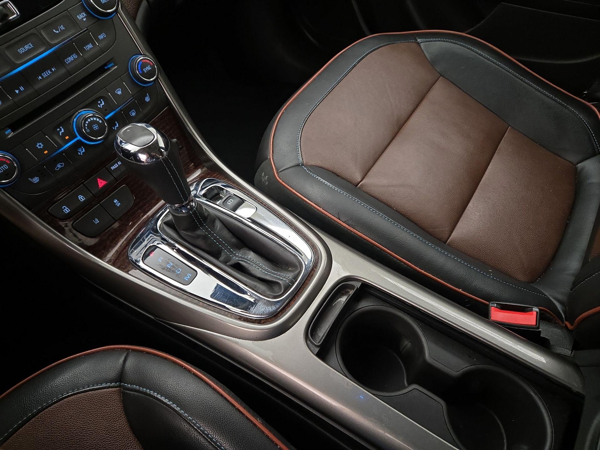 Thumbnail: 2013 Chevrolet Malibu - 17