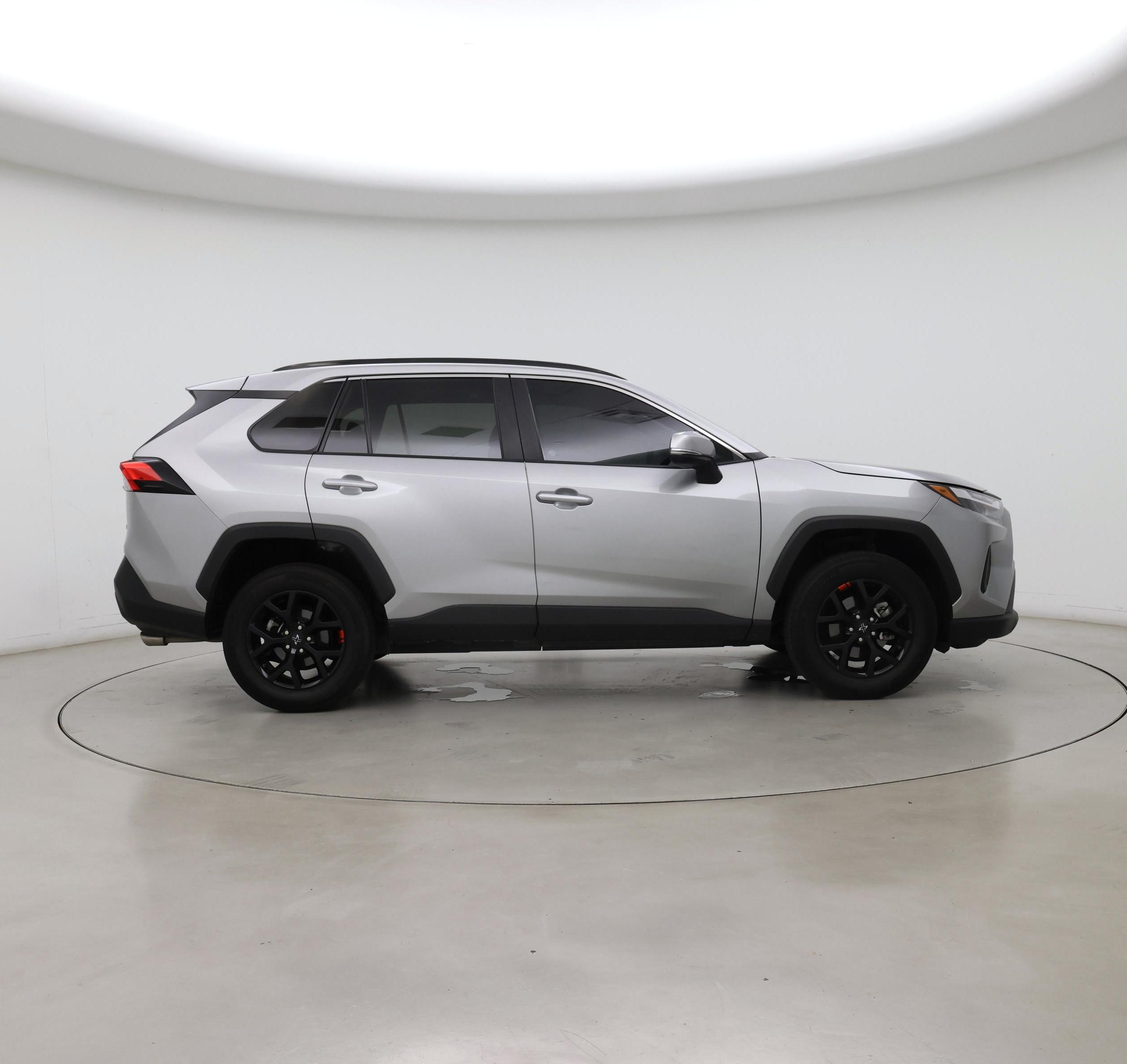 Thumbnail: 2022 Toyota RAV4 - 7