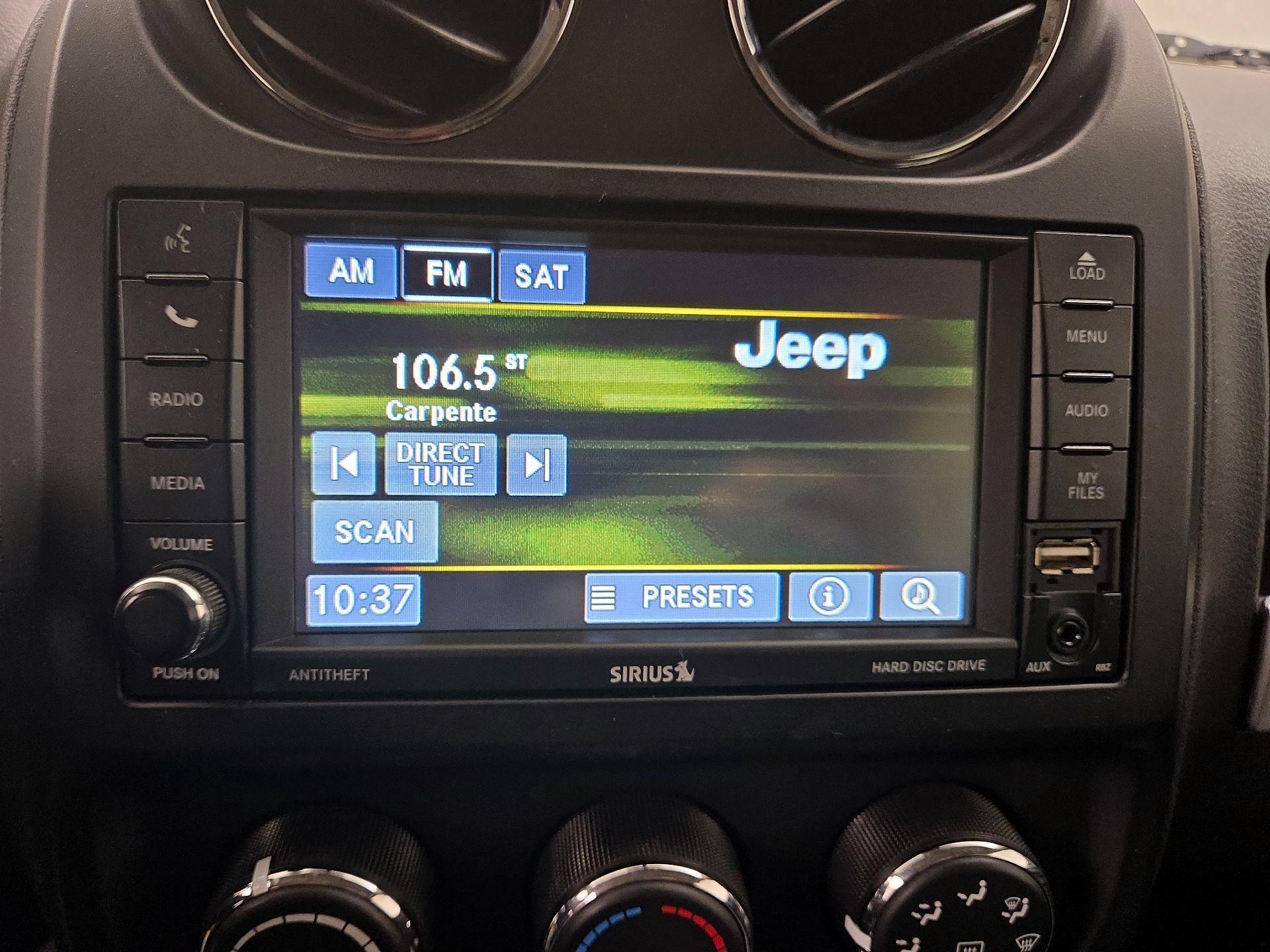 Thumbnail: 2016 Jeep Compass - 15