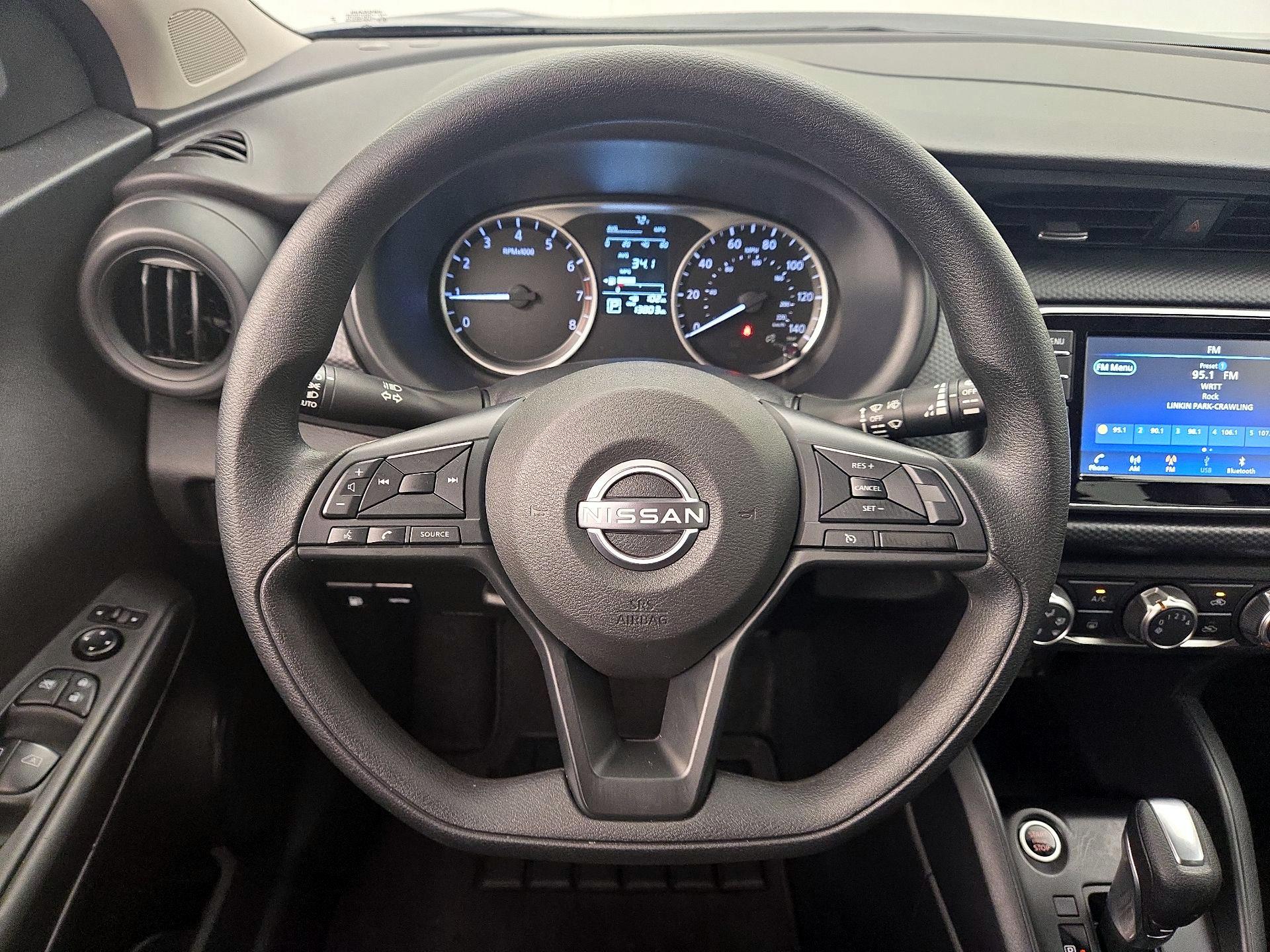 Thumbnail: 2024 Nissan Kicks - 10