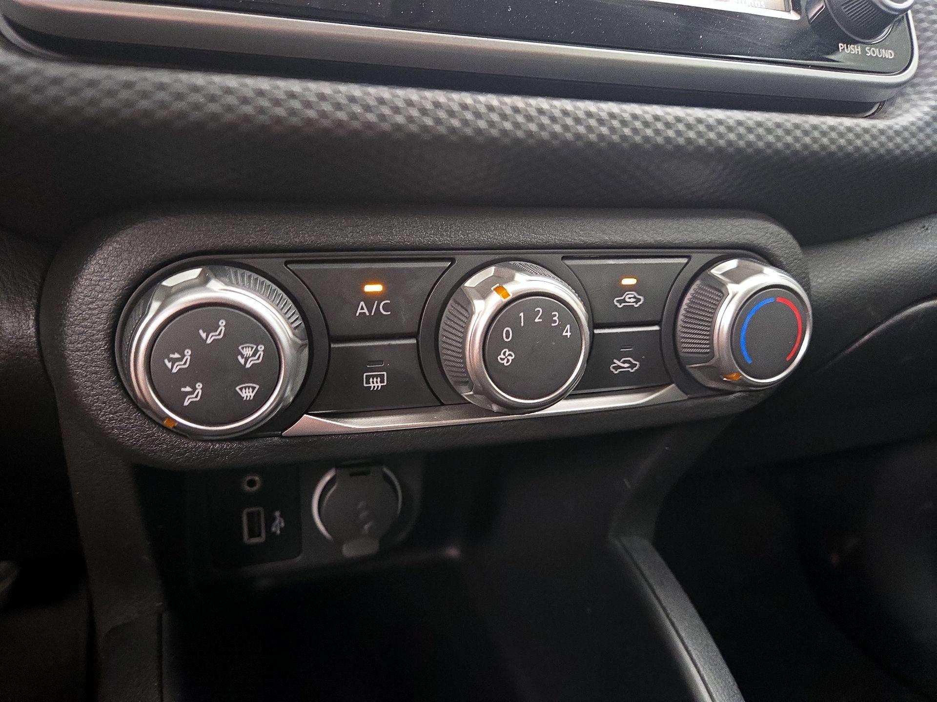 Thumbnail: 2024 Nissan Kicks - 16