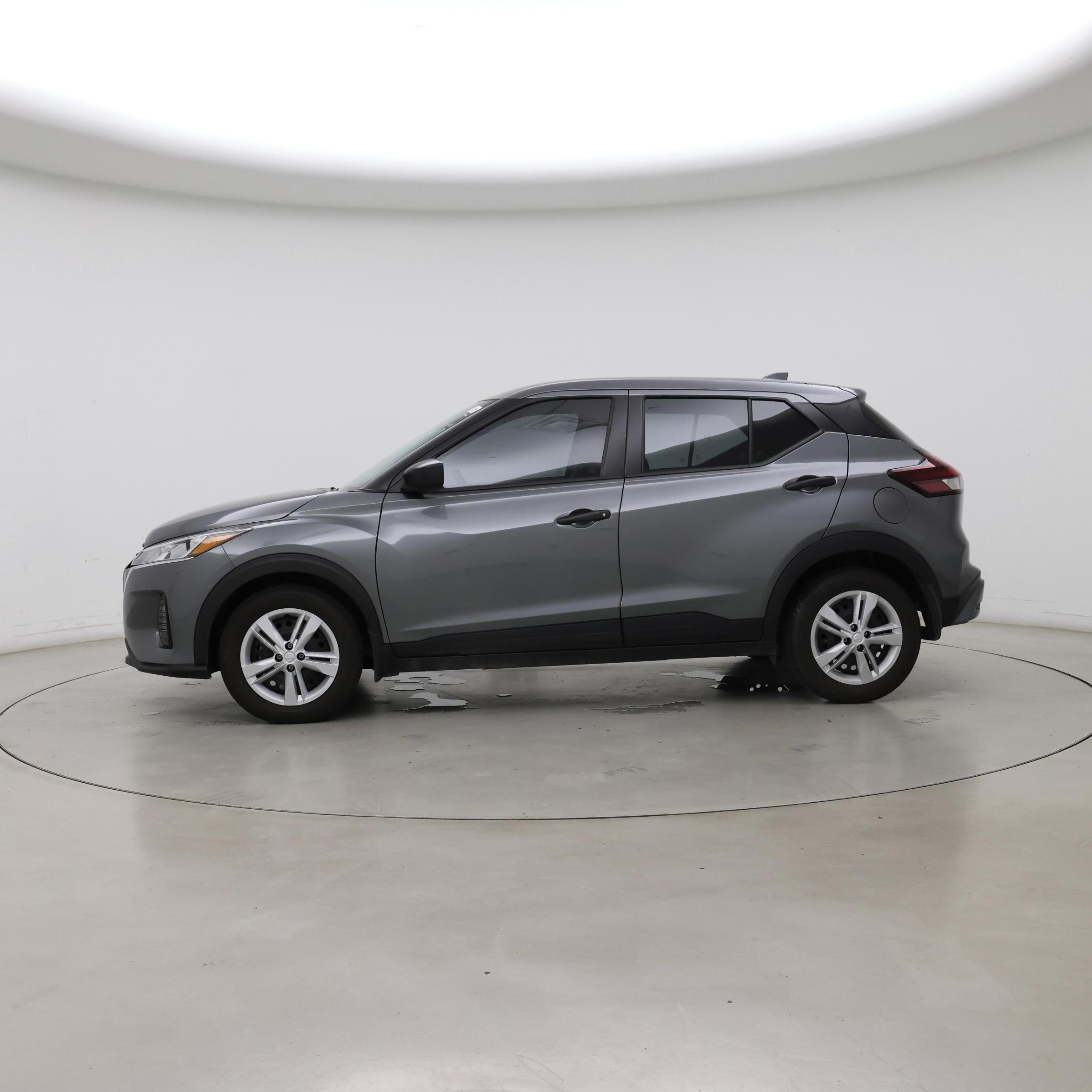 Thumbnail: 2024 Nissan Kicks - 3