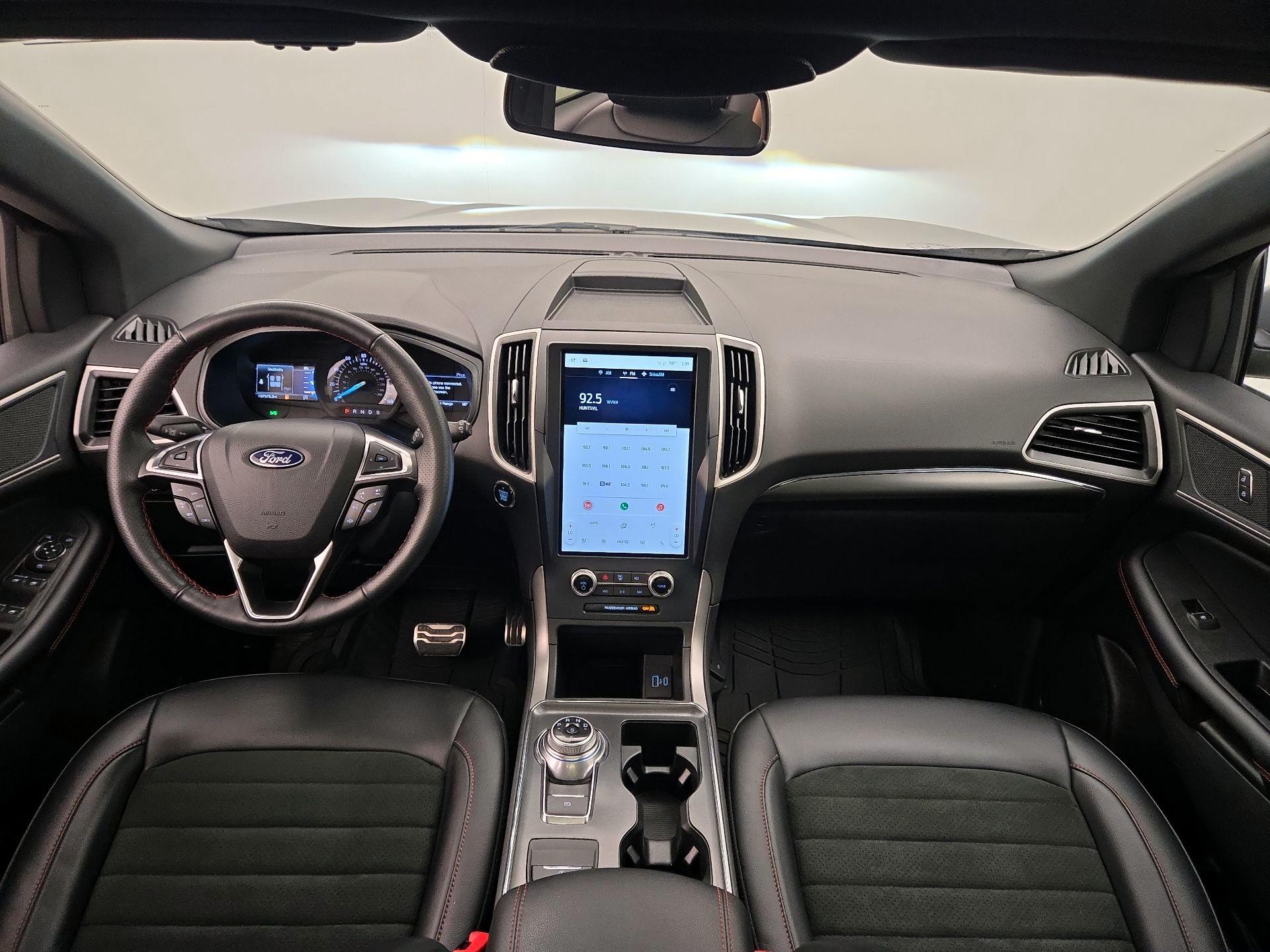 Thumbnail: 2022 Ford Edge - 9