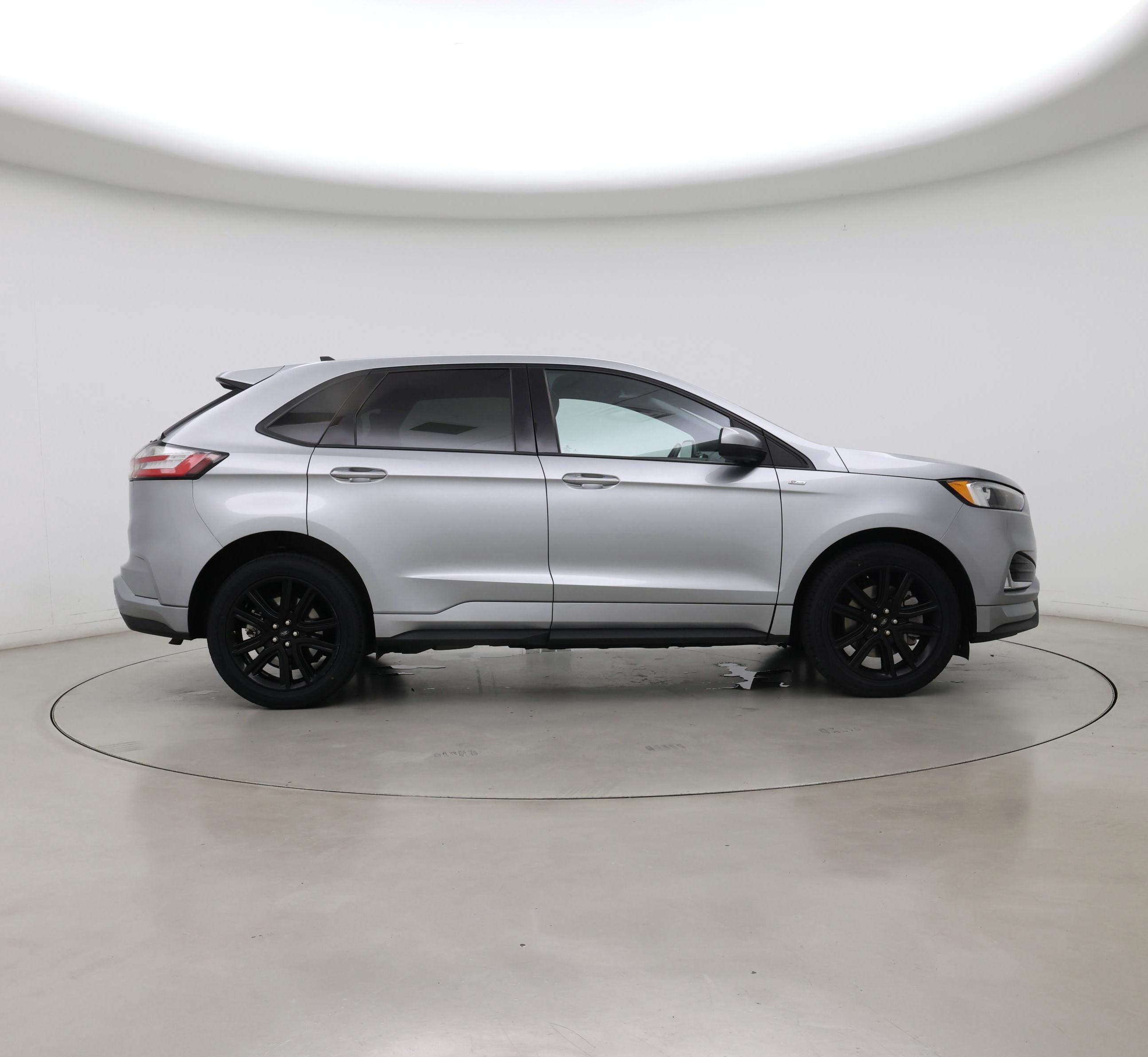 Thumbnail: 2022 Ford Edge - 7