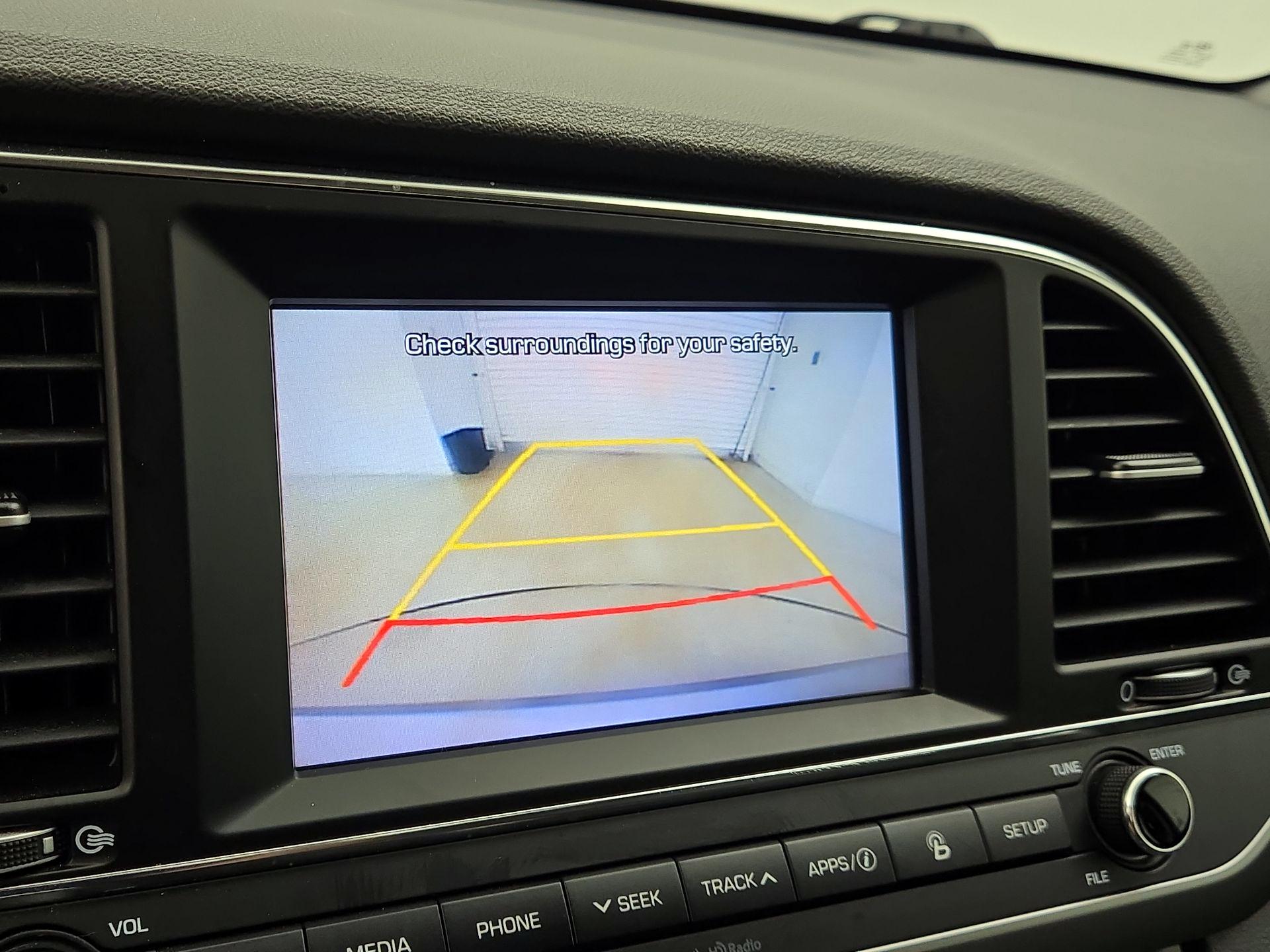 Thumbnail: 2017 Hyundai Elantra - 14