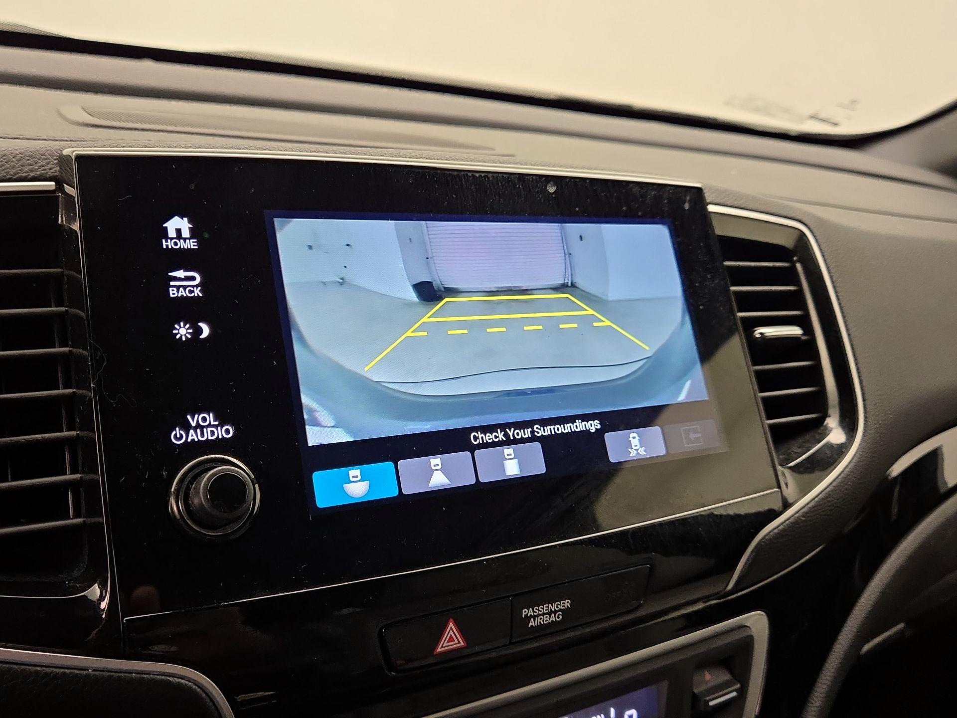 Thumbnail: 2019 Honda Passport - 15