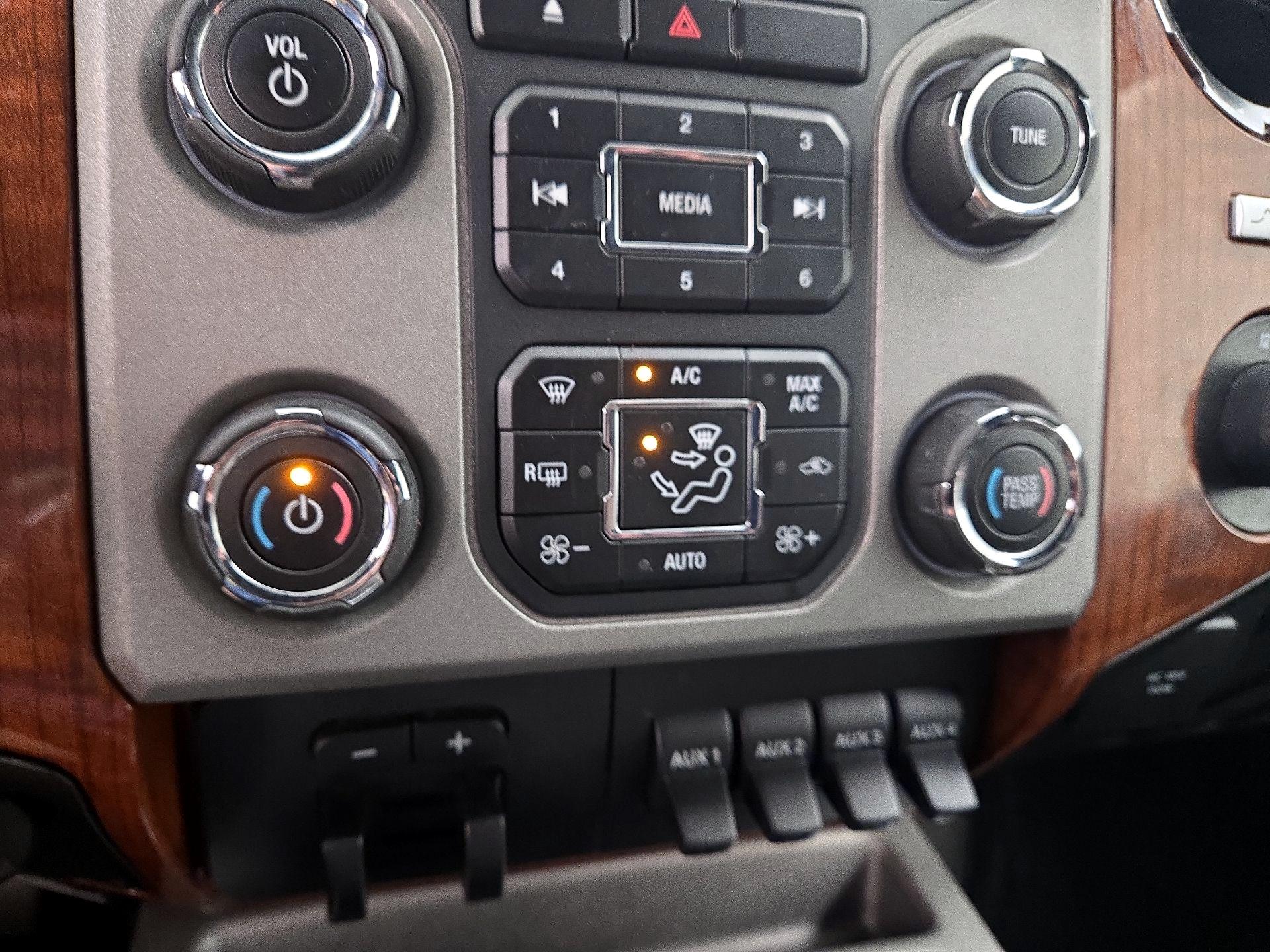 Thumbnail: 2016 Ford F-250 - 16