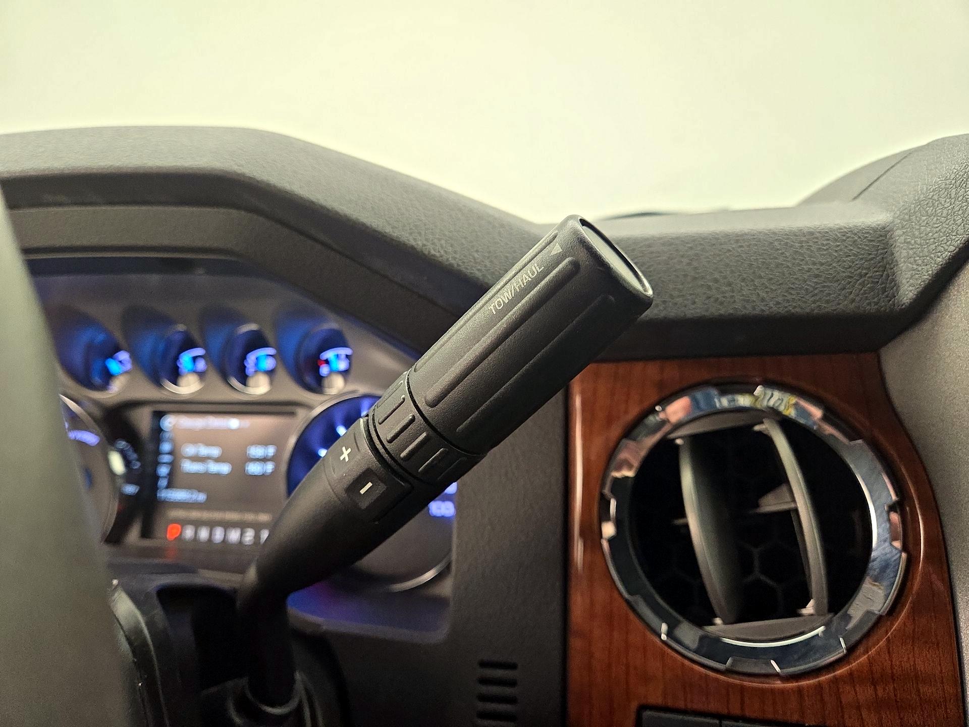 Thumbnail: 2016 Ford F-250 - 17