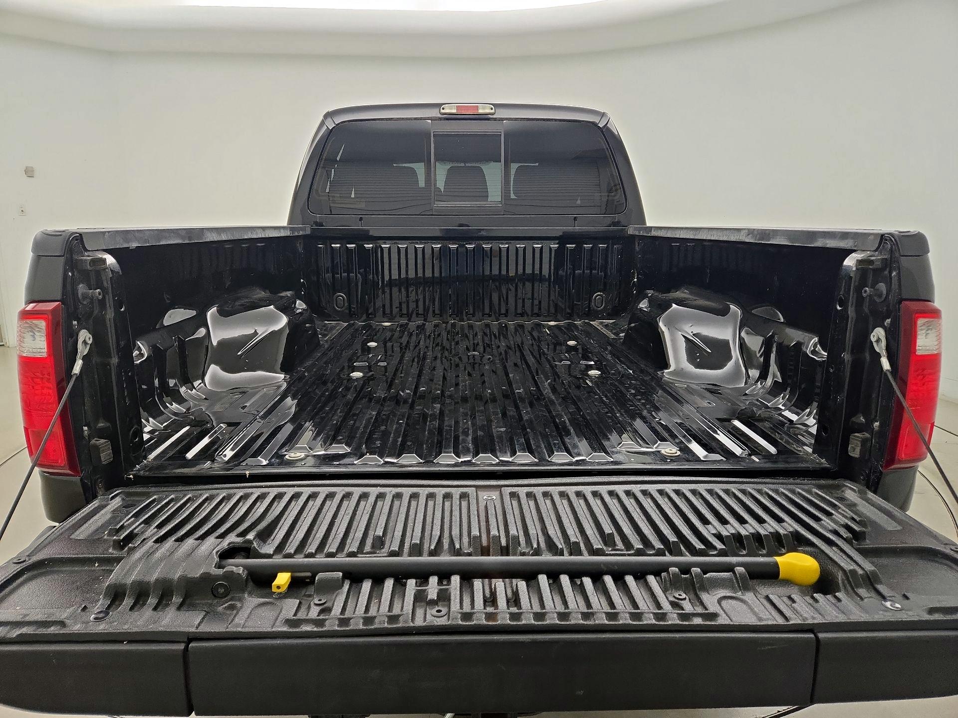 Thumbnail: 2016 Ford F-250 - 20