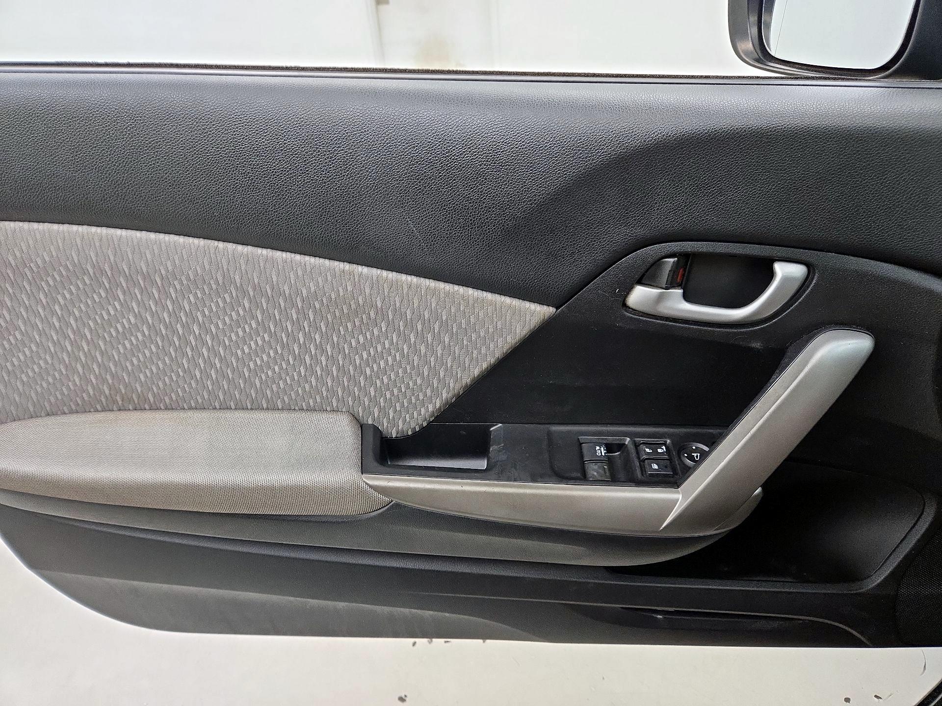 Thumbnail: 2014 Honda Civic - 12