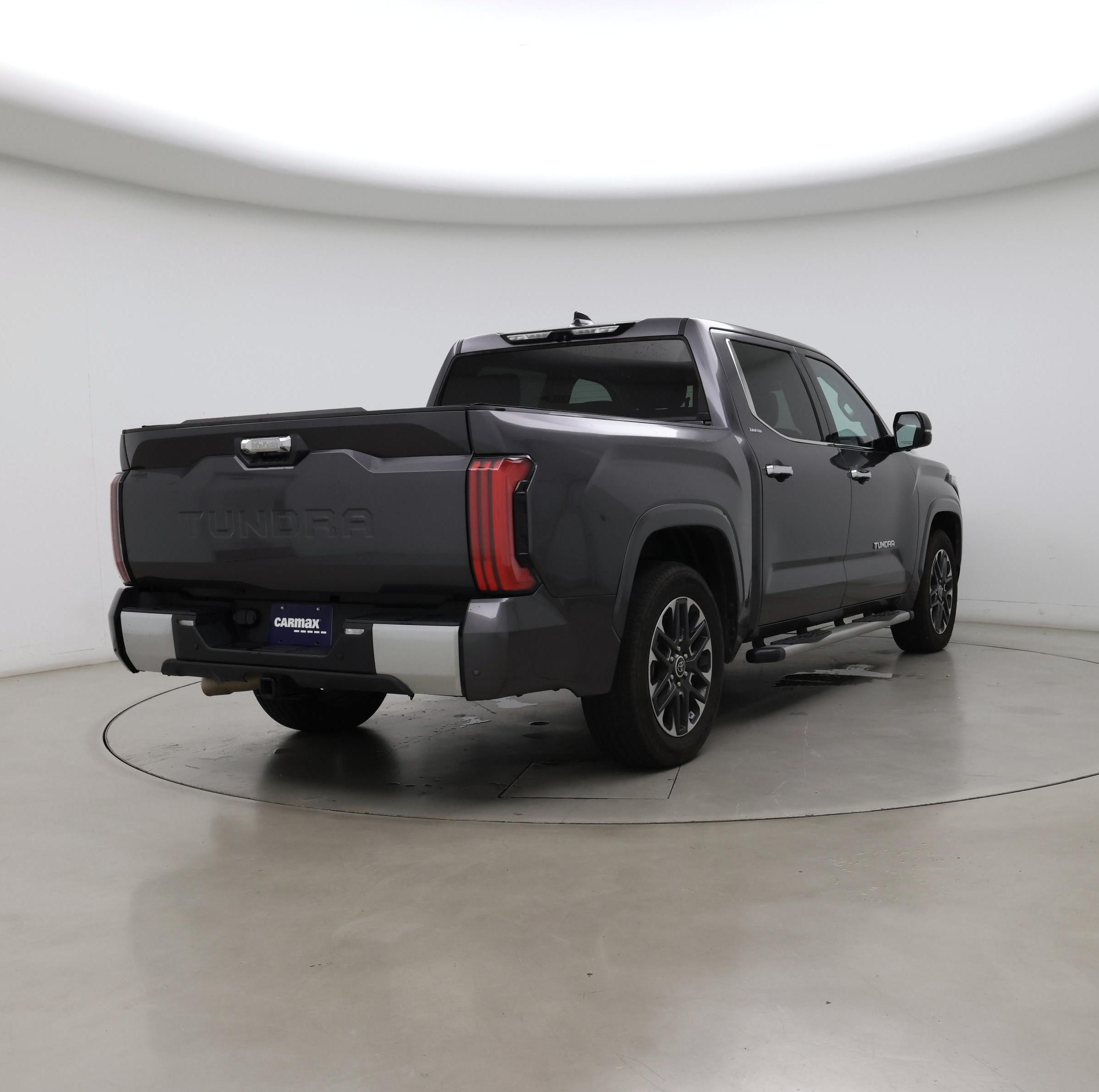 Thumbnail: 2022 Toyota Tundra - 8