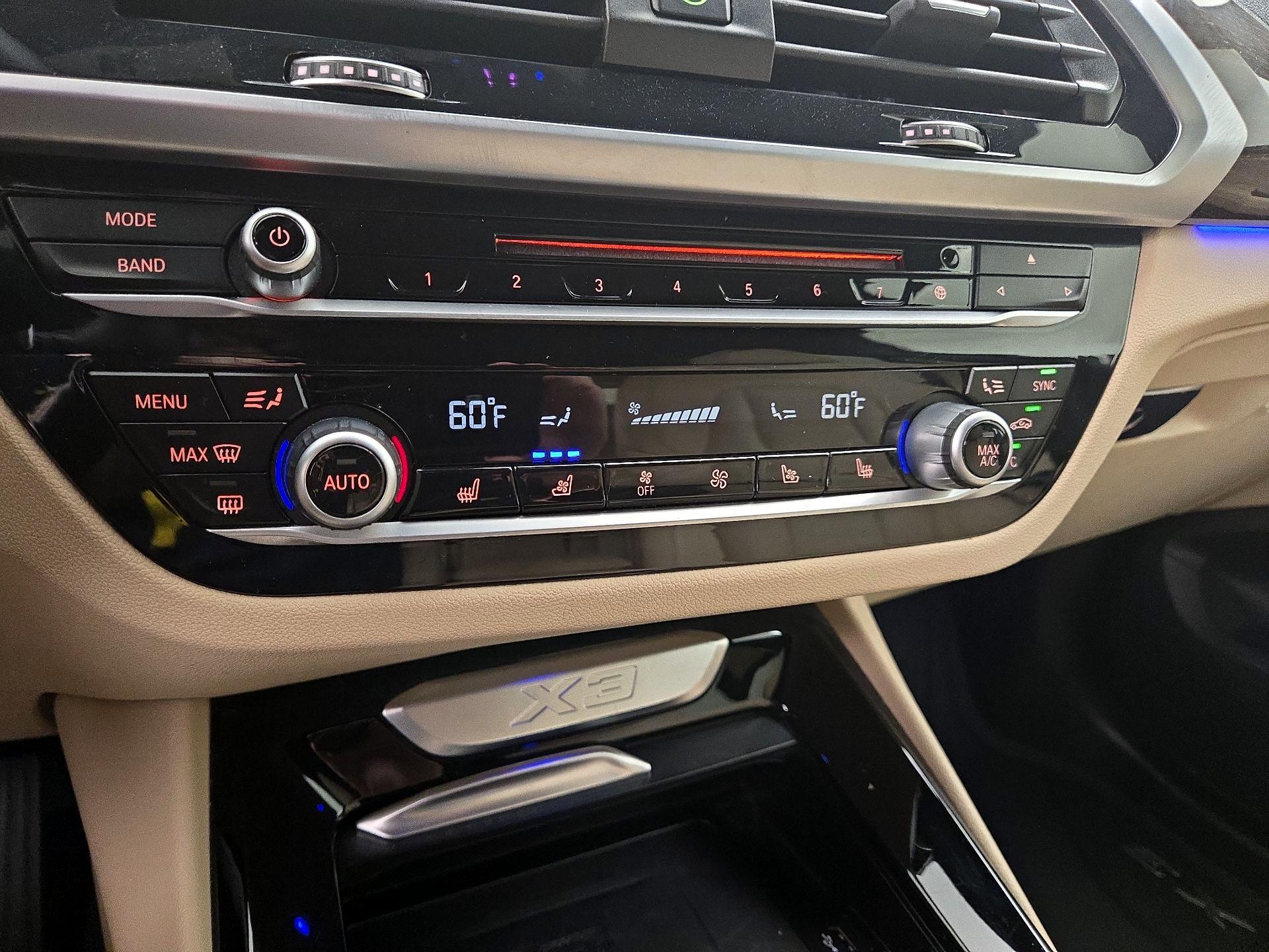 Thumbnail: 2019 BMW X3 - 17
