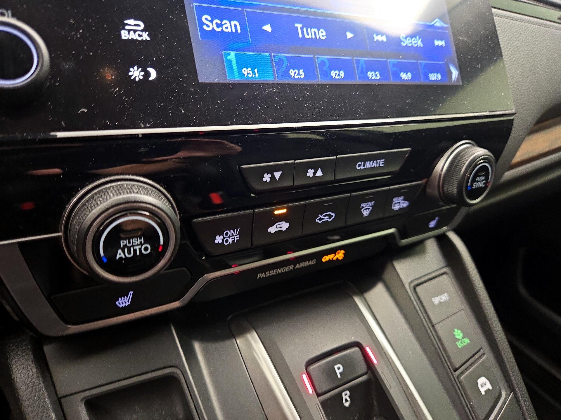 Thumbnail: 2021 Honda CR-V - 17