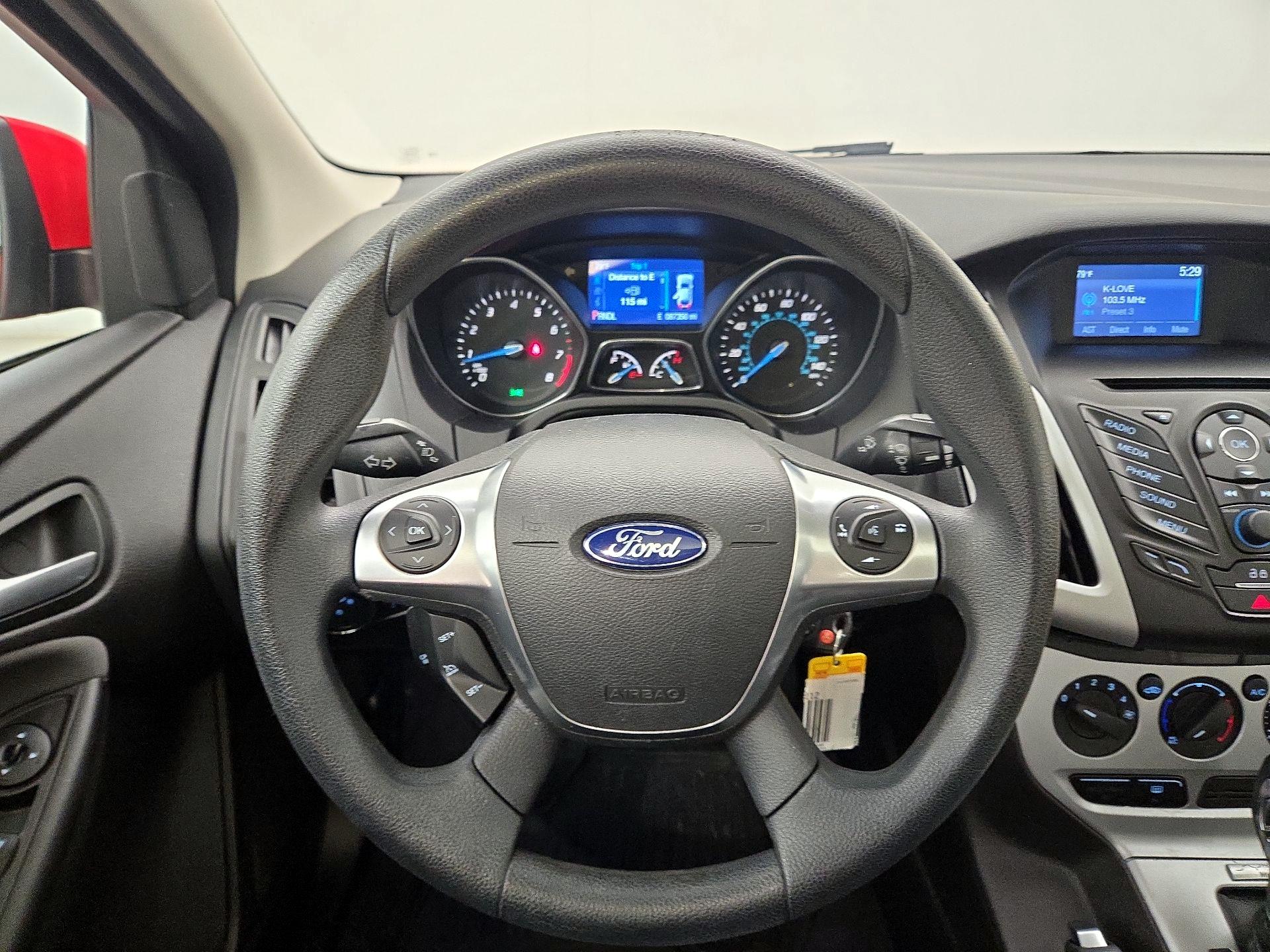 Thumbnail: 2014 Ford Focus - 10