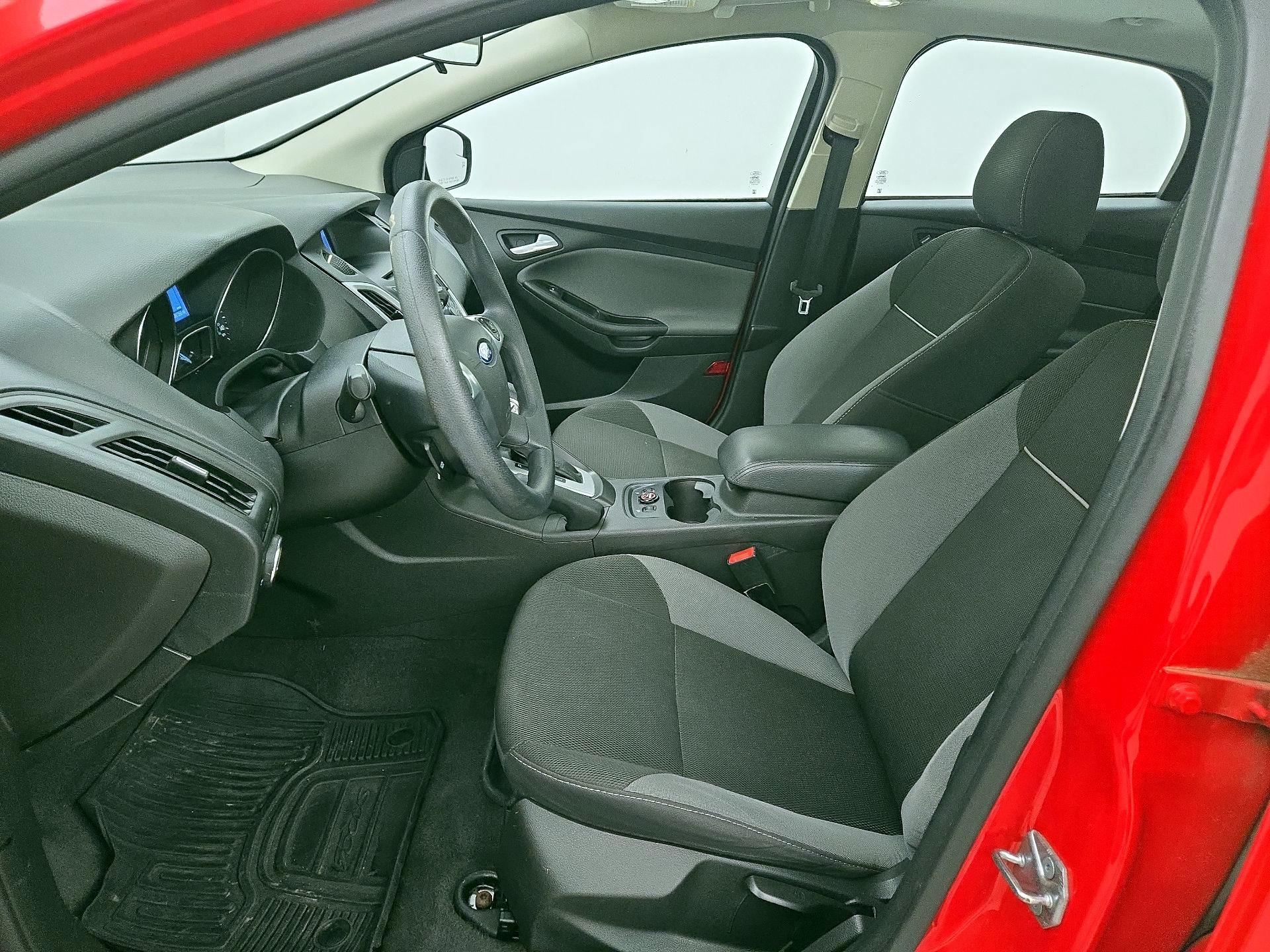 Thumbnail: 2014 Ford Focus - 11