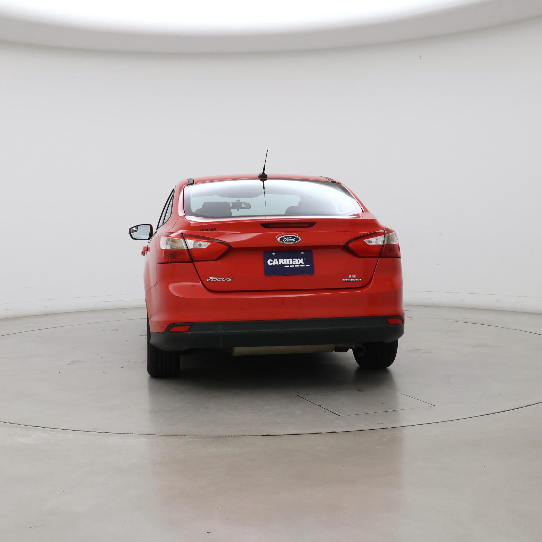 Thumbnail: 2014 Ford Focus - 6