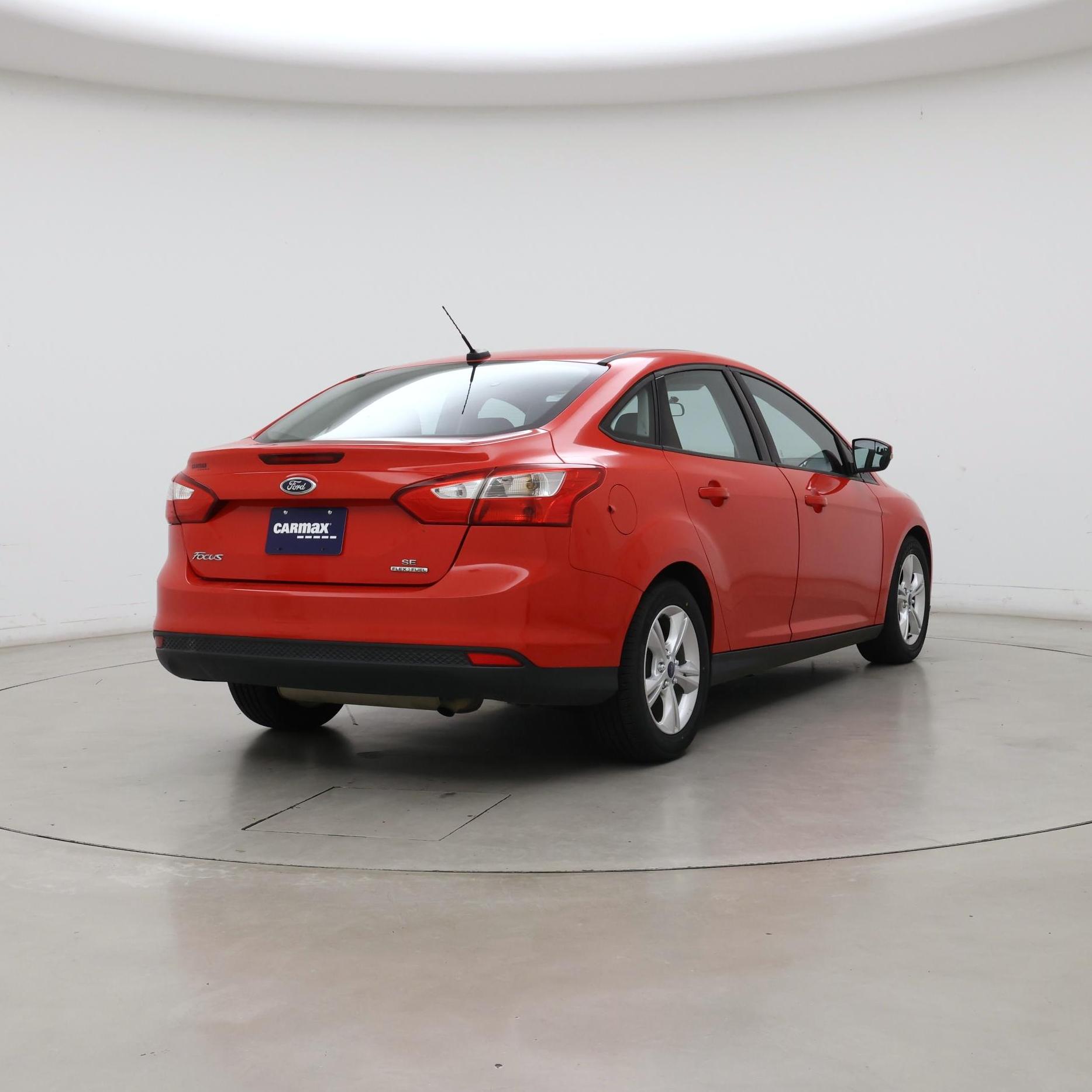 Thumbnail: 2014 Ford Focus - 8
