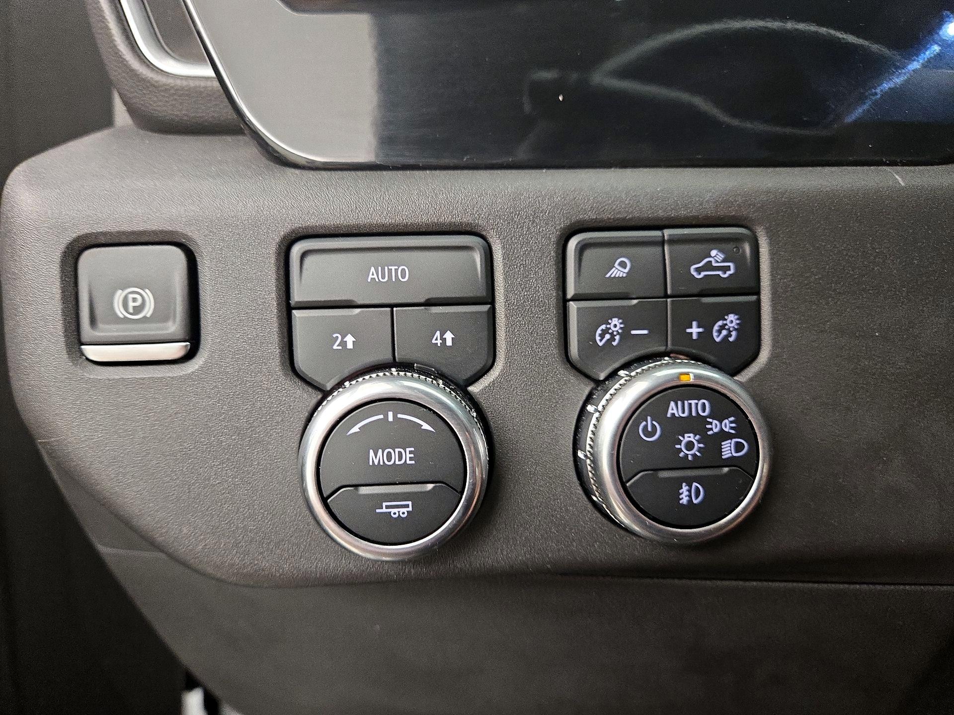 Thumbnail: 2024 GMC Sierra 1500 - 13