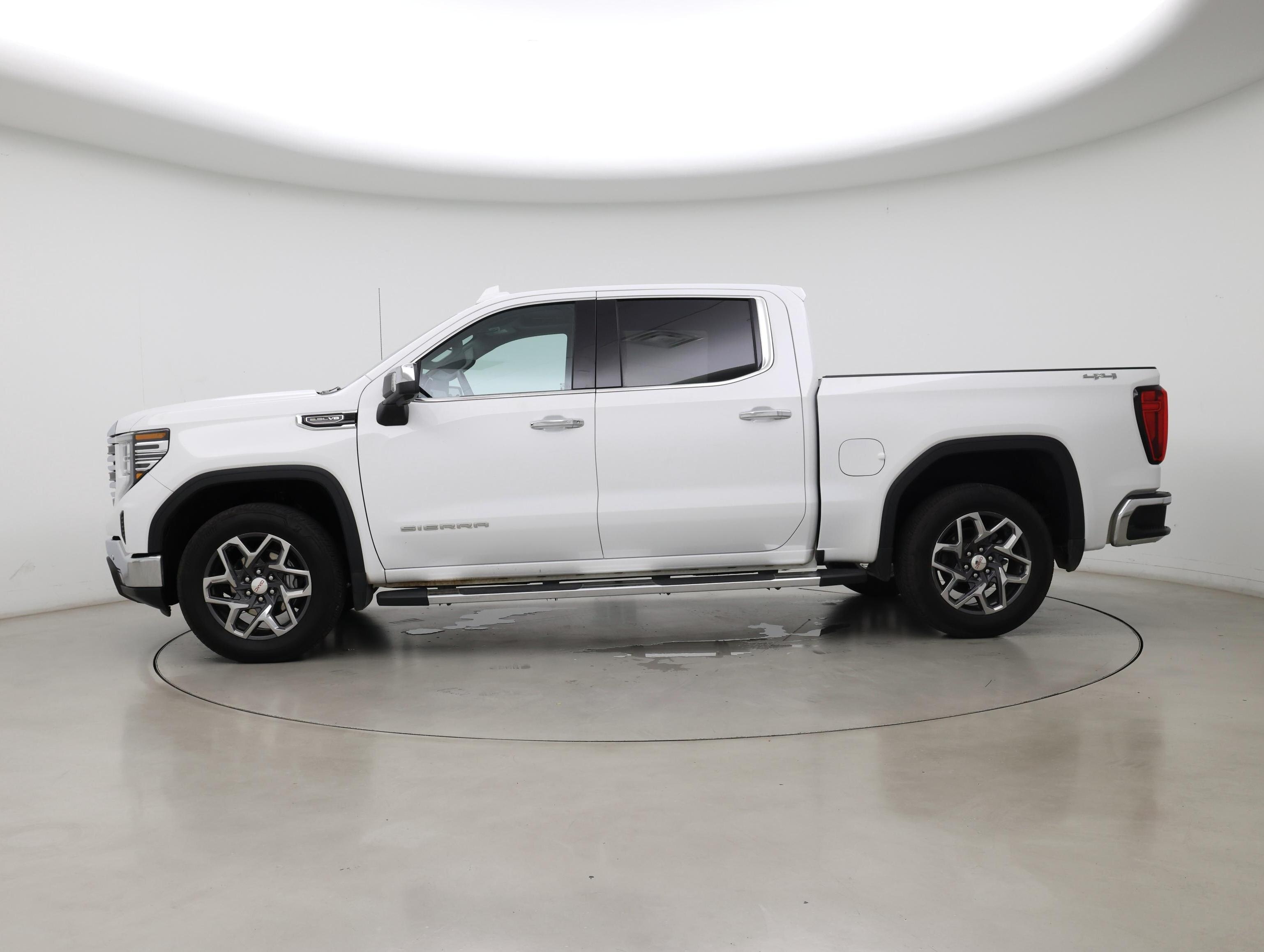 Thumbnail: 2024 GMC Sierra 1500 - 3