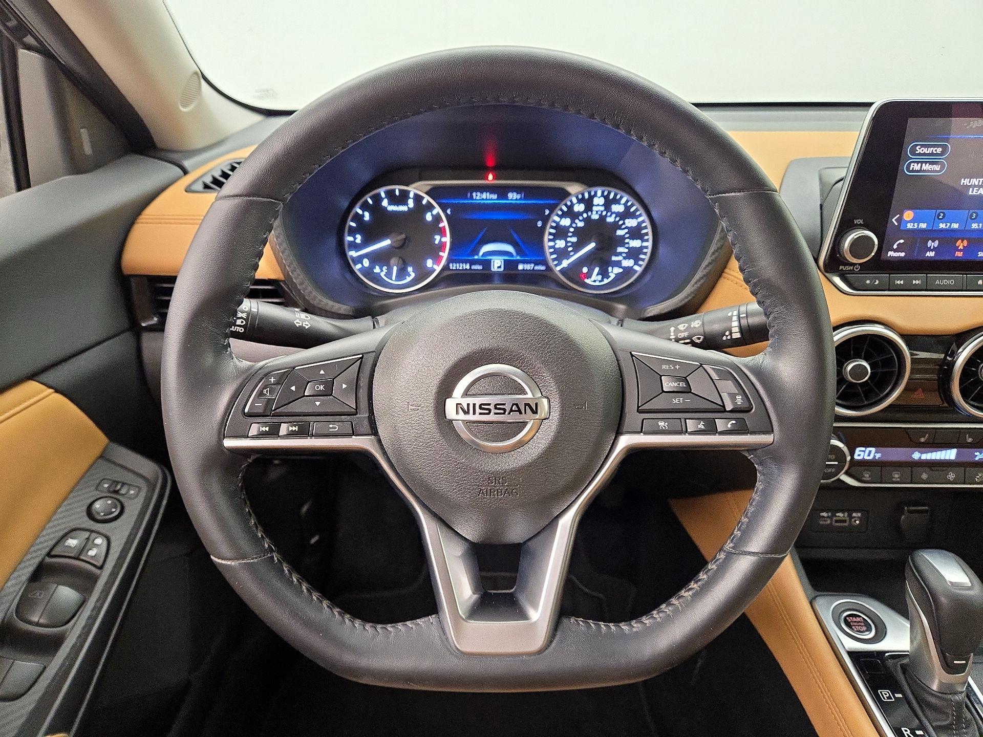 Thumbnail: 2021 Nissan Sentra - 10