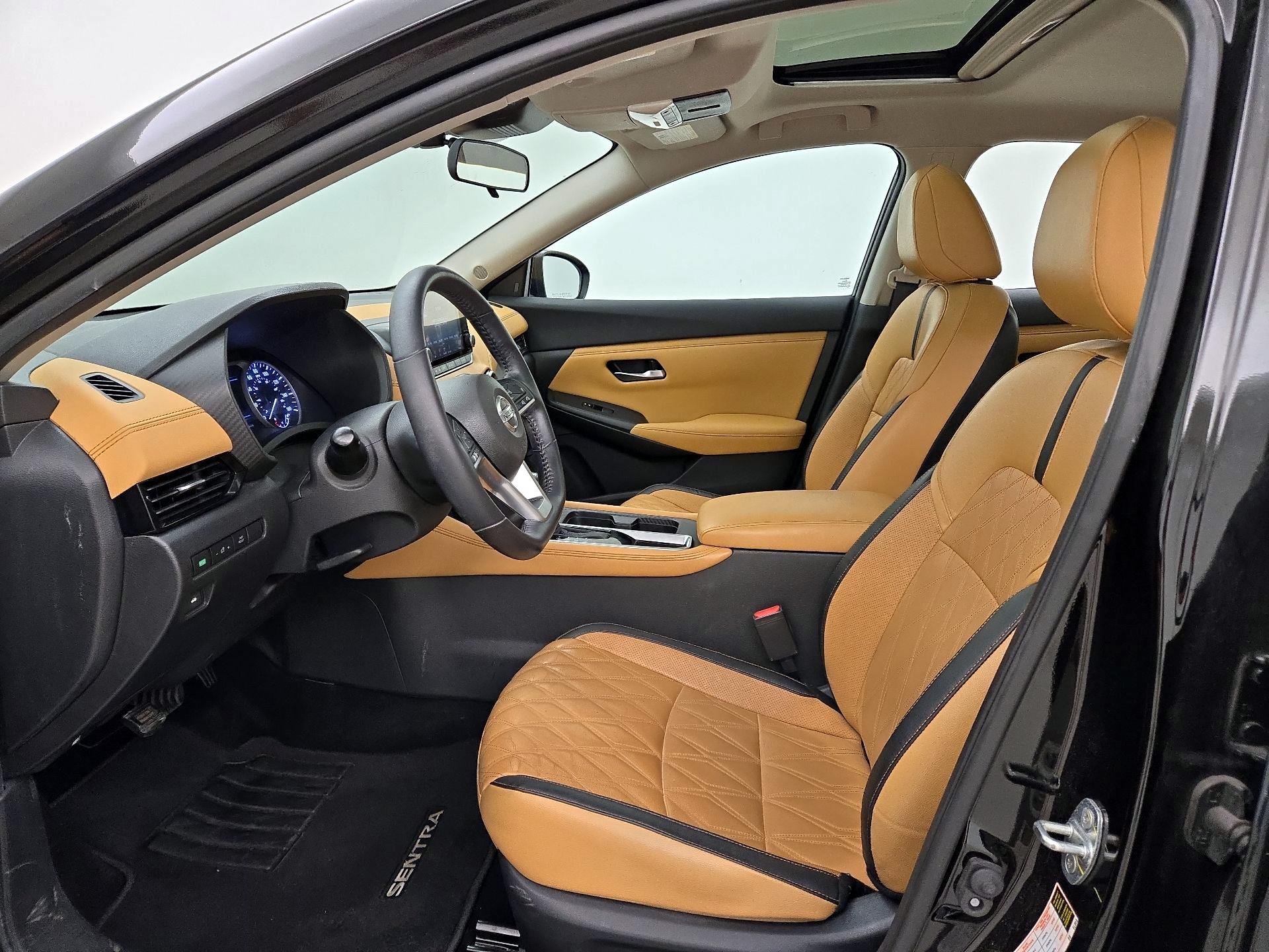 Thumbnail: 2021 Nissan Sentra - 11
