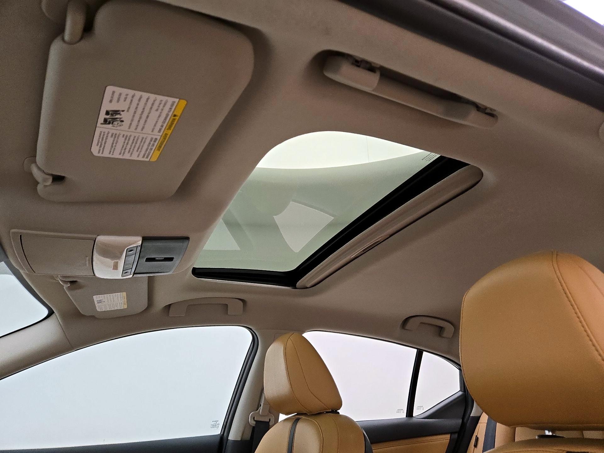 Thumbnail: 2021 Nissan Sentra - 19