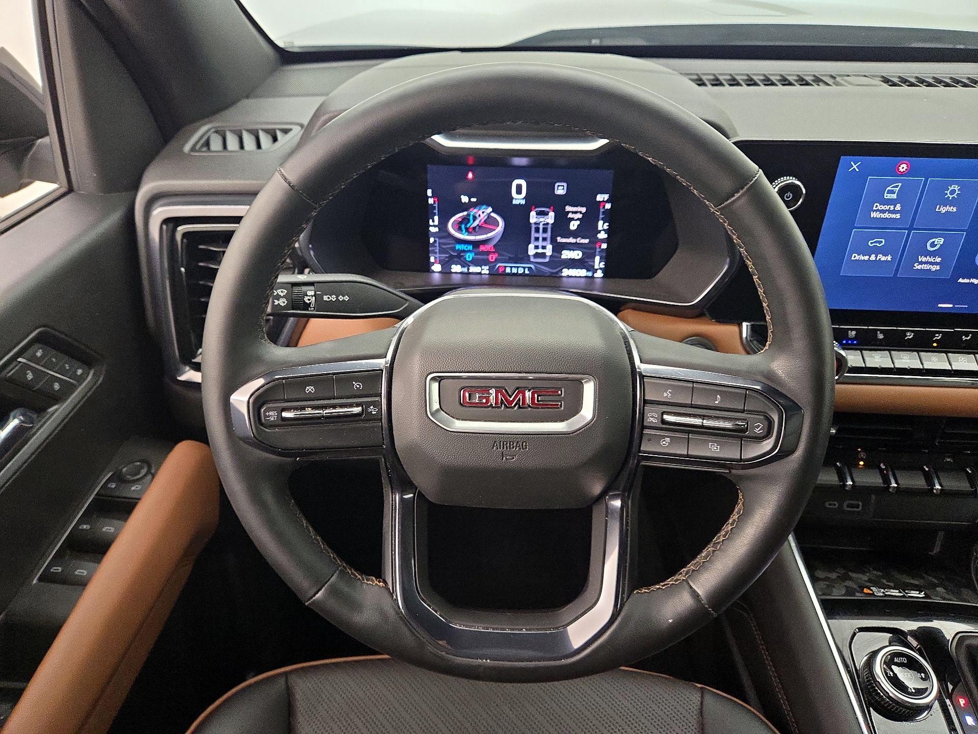 Thumbnail: 2023 GMC Canyon - 10
