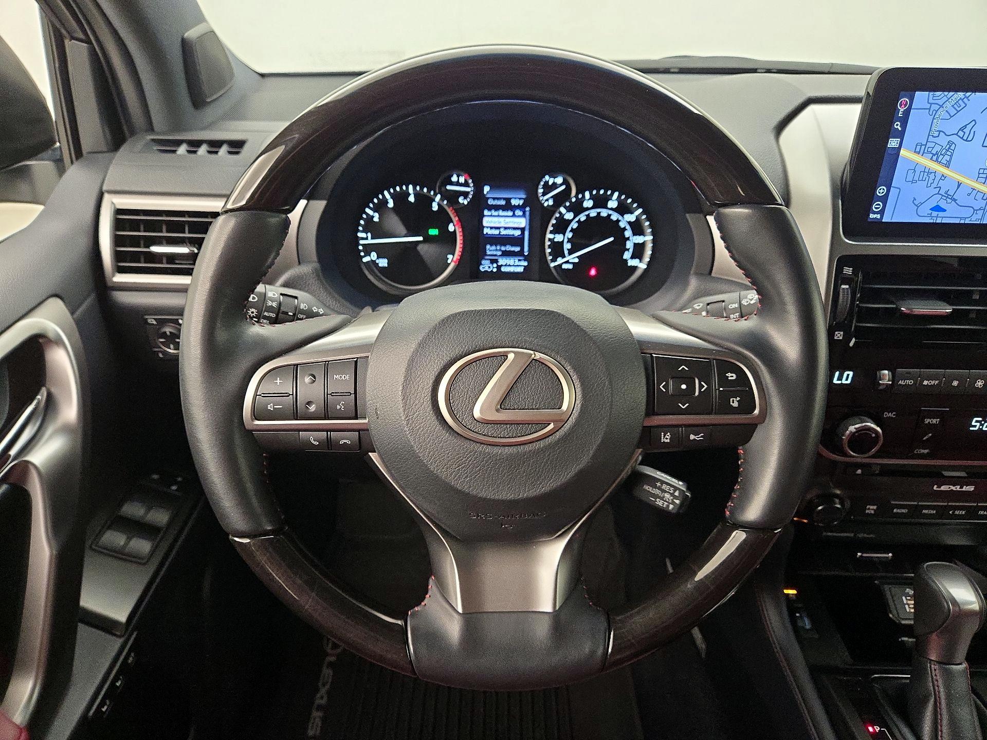Thumbnail: 2022 Lexus GX - 10
