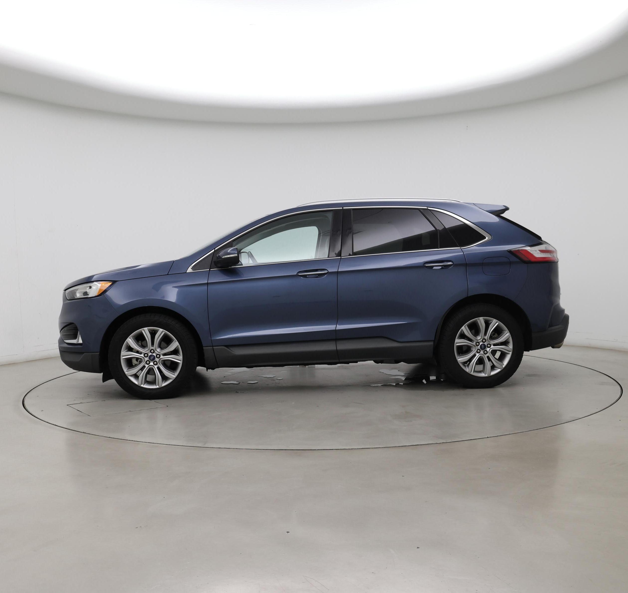 Thumbnail: 2019 Ford Edge - 3