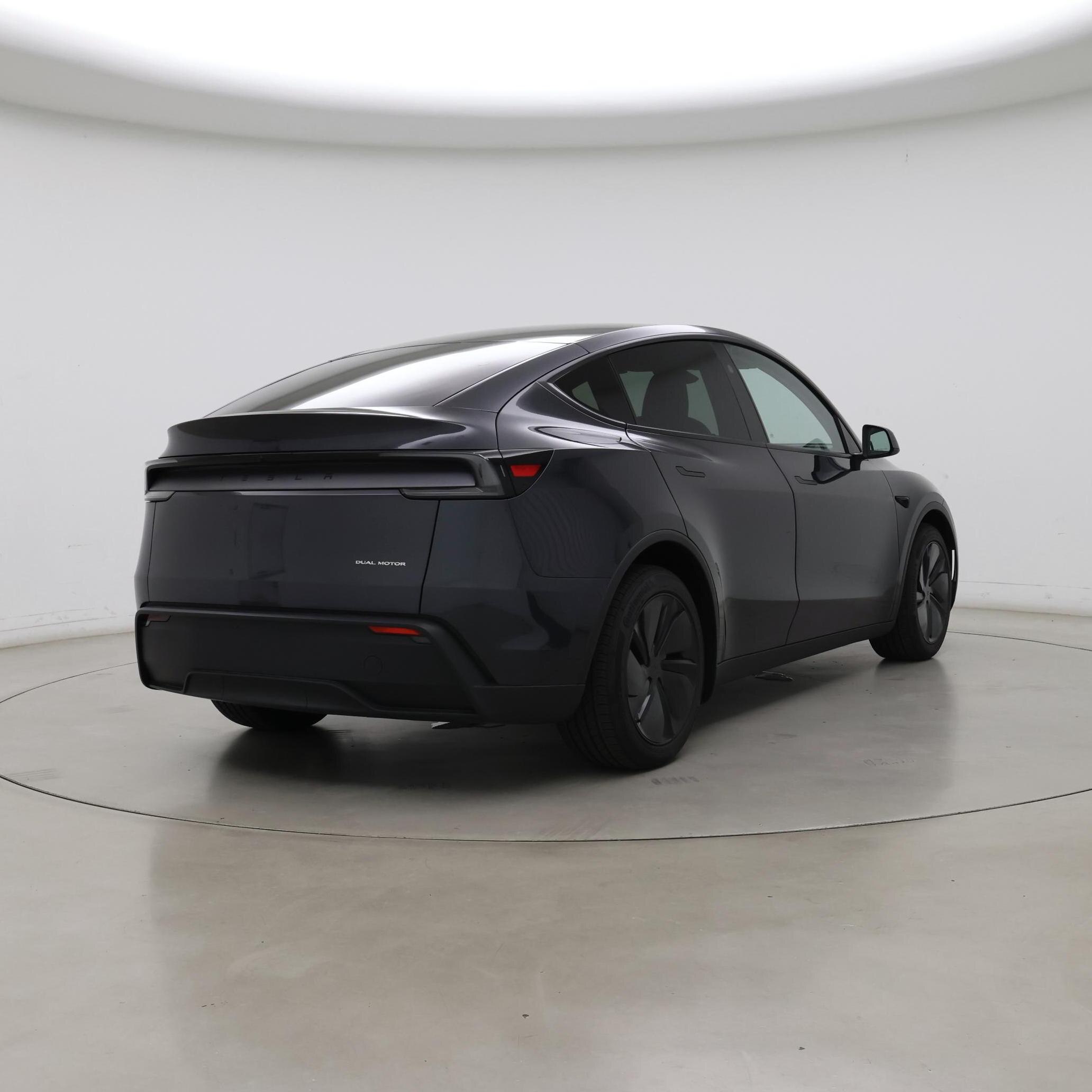 Thumbnail: 2026 Tesla Model Y - 8