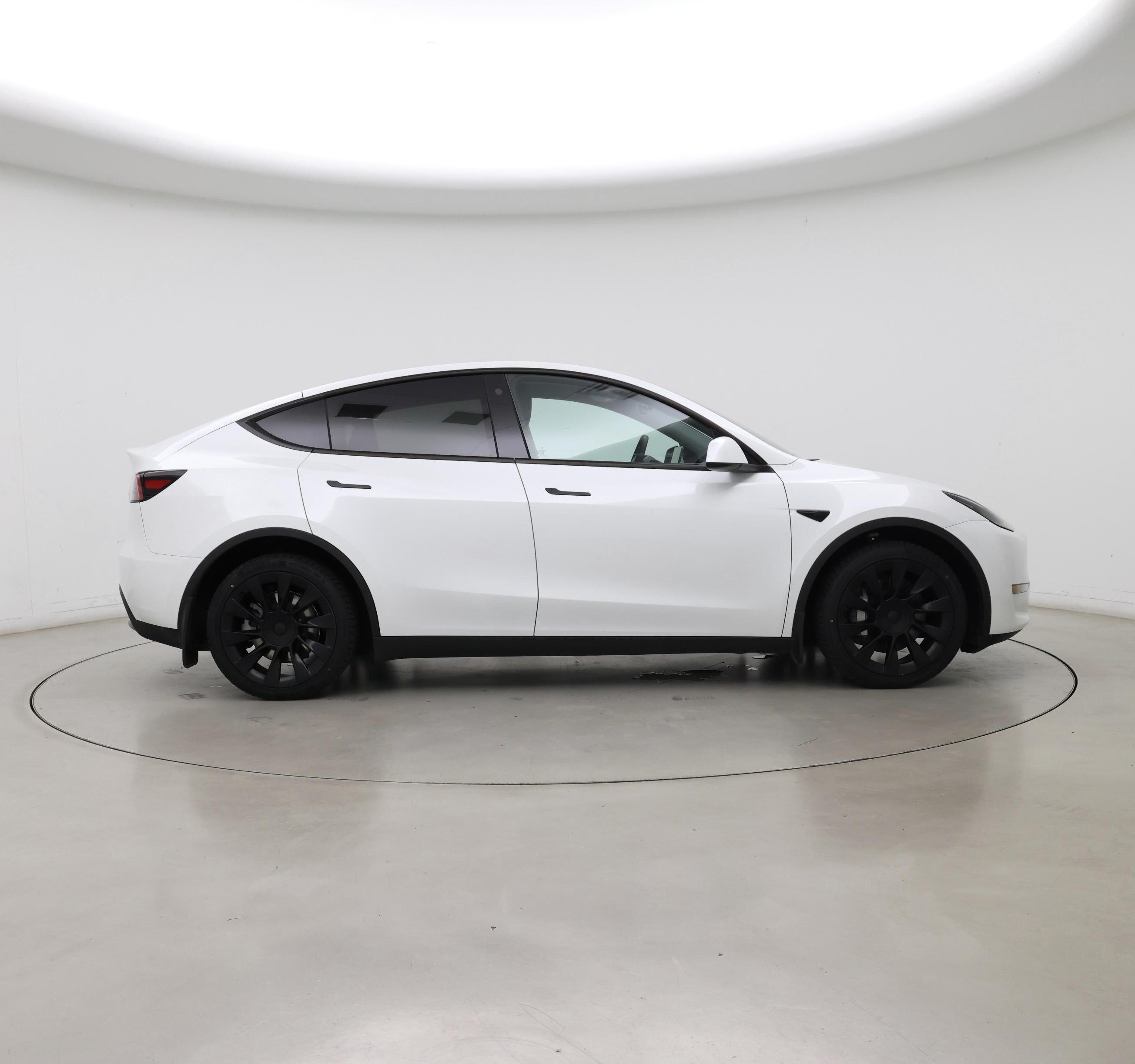 Thumbnail: 2023 Tesla Model Y - 7