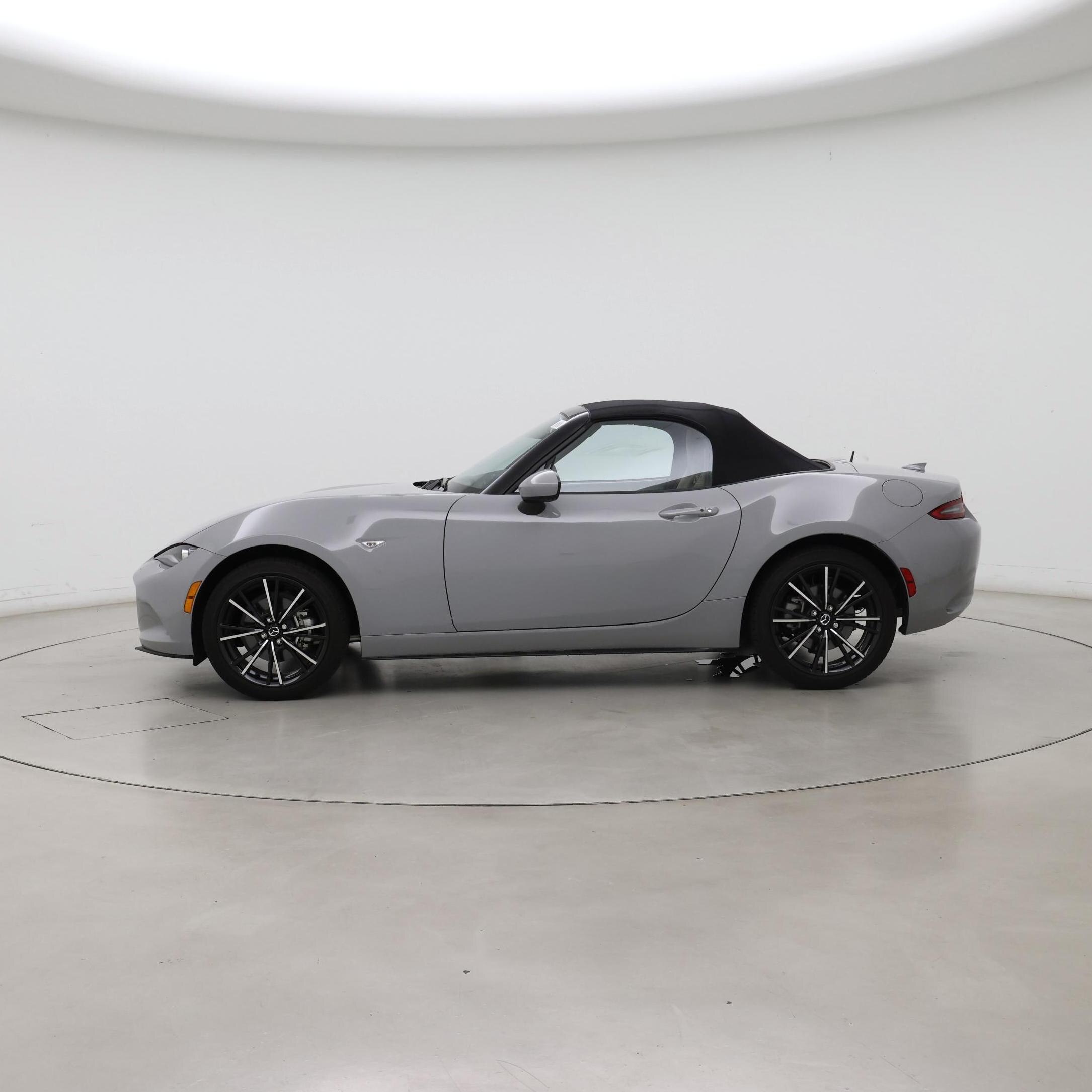 Thumbnail: 2024 Mazda MX-5 Miata - 3
