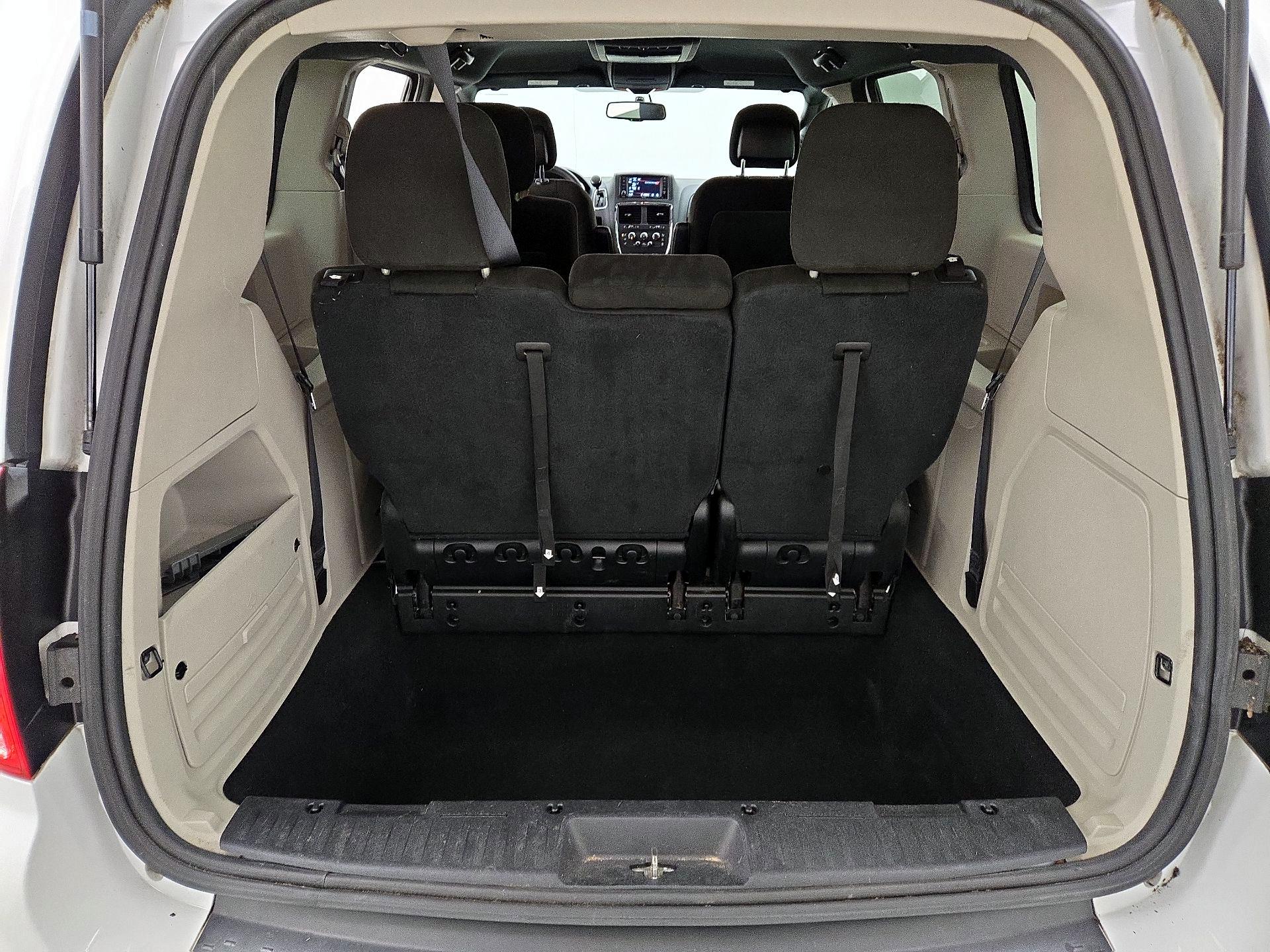 Thumbnail: 2016 Dodge Grand Caravan - 20