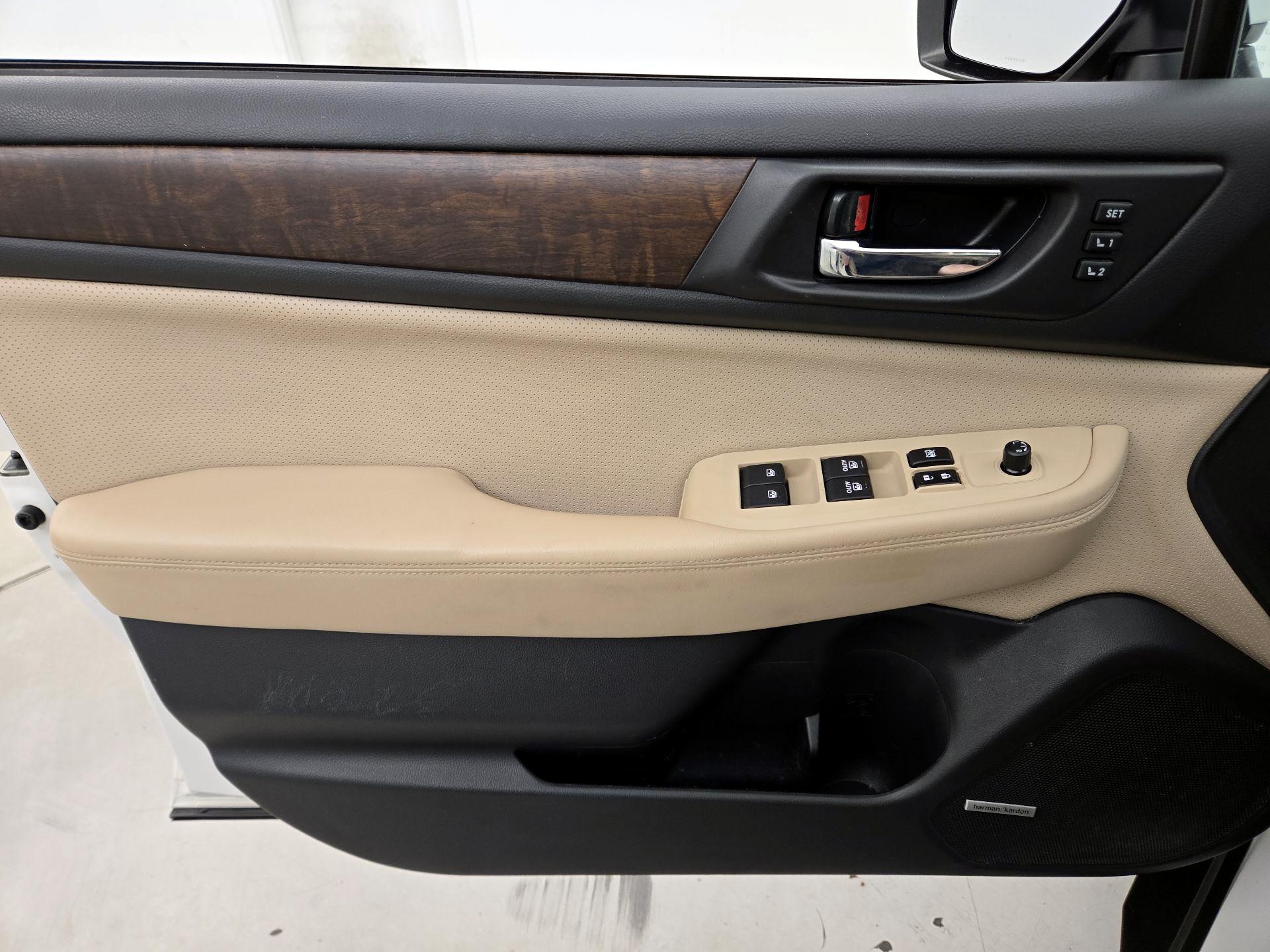 Thumbnail: 2015 Subaru Outback - 12