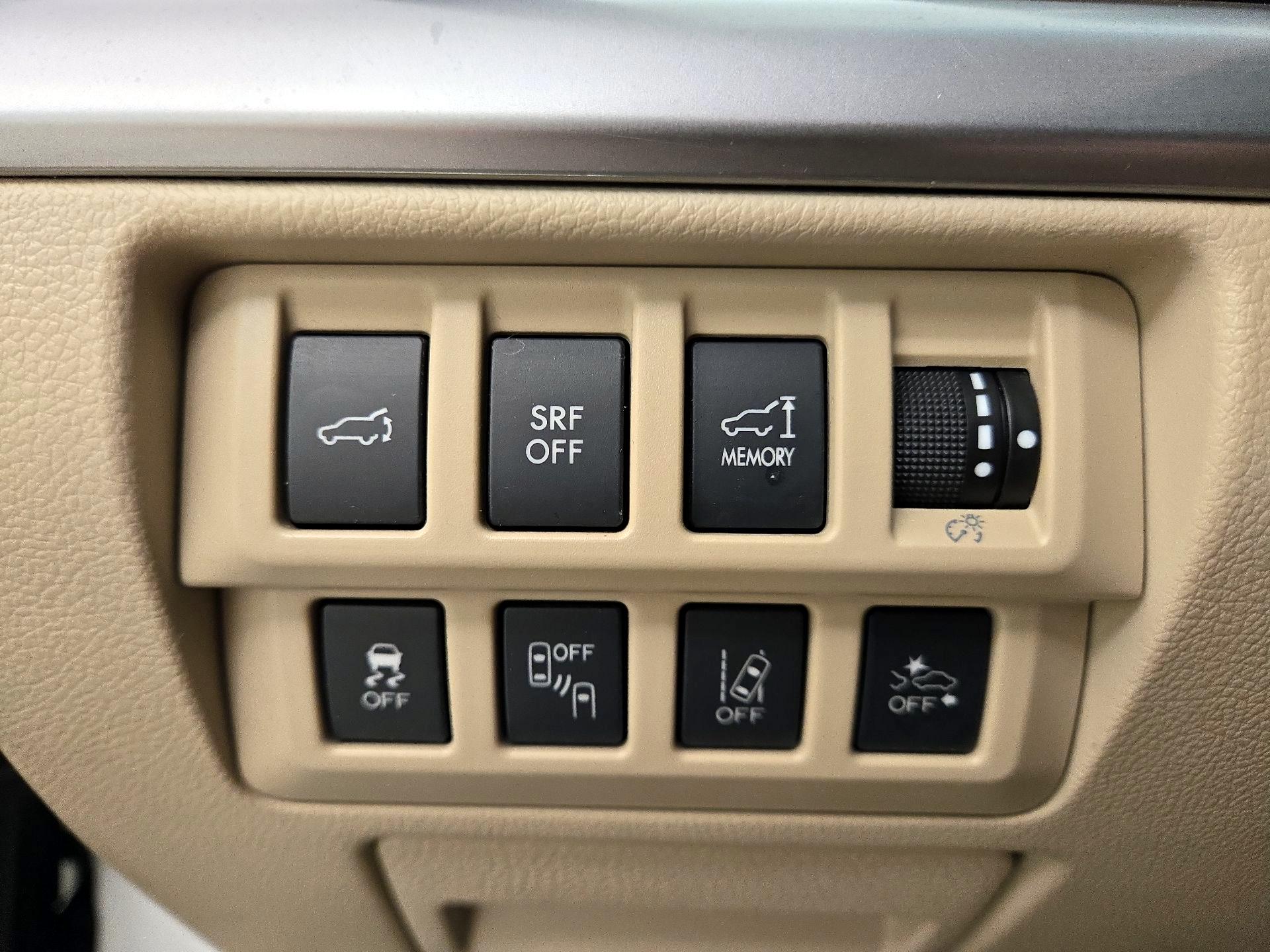 Thumbnail: 2015 Subaru Outback - 13