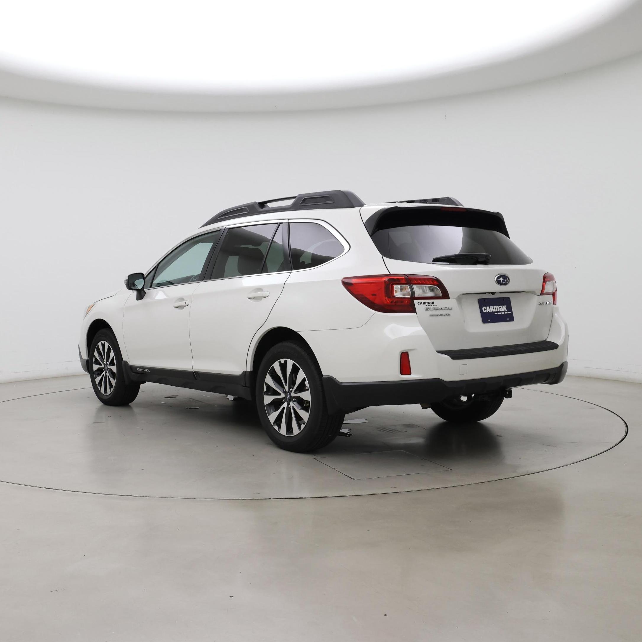 Thumbnail: 2015 Subaru Outback - 2