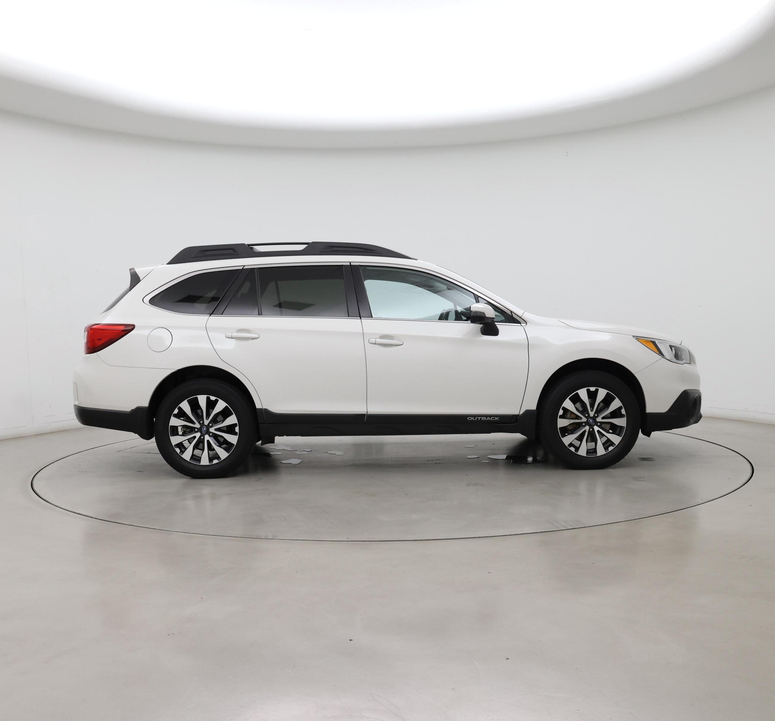 Thumbnail: 2015 Subaru Outback - 7
