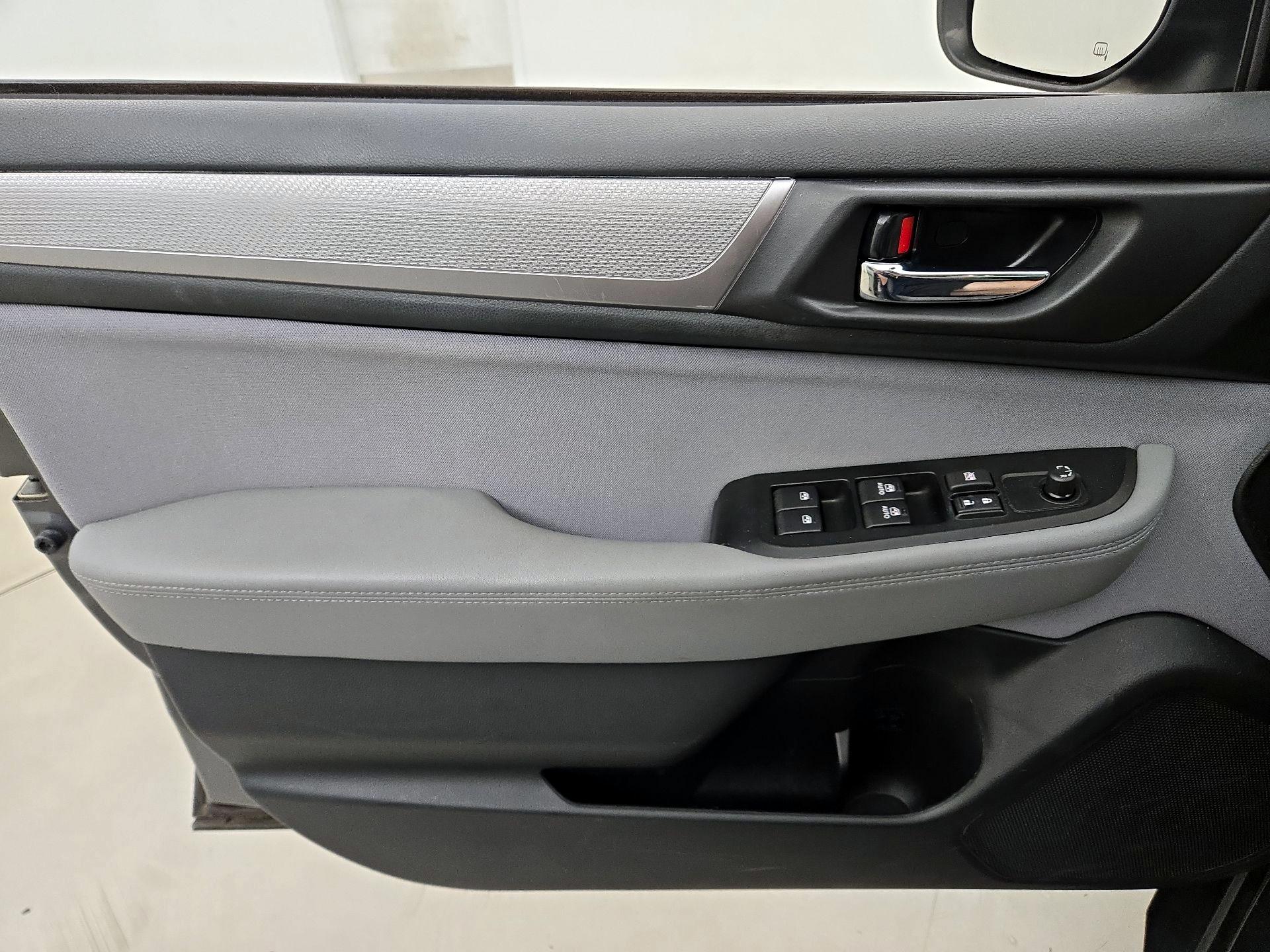 Thumbnail: 2019 Subaru Outback - 12