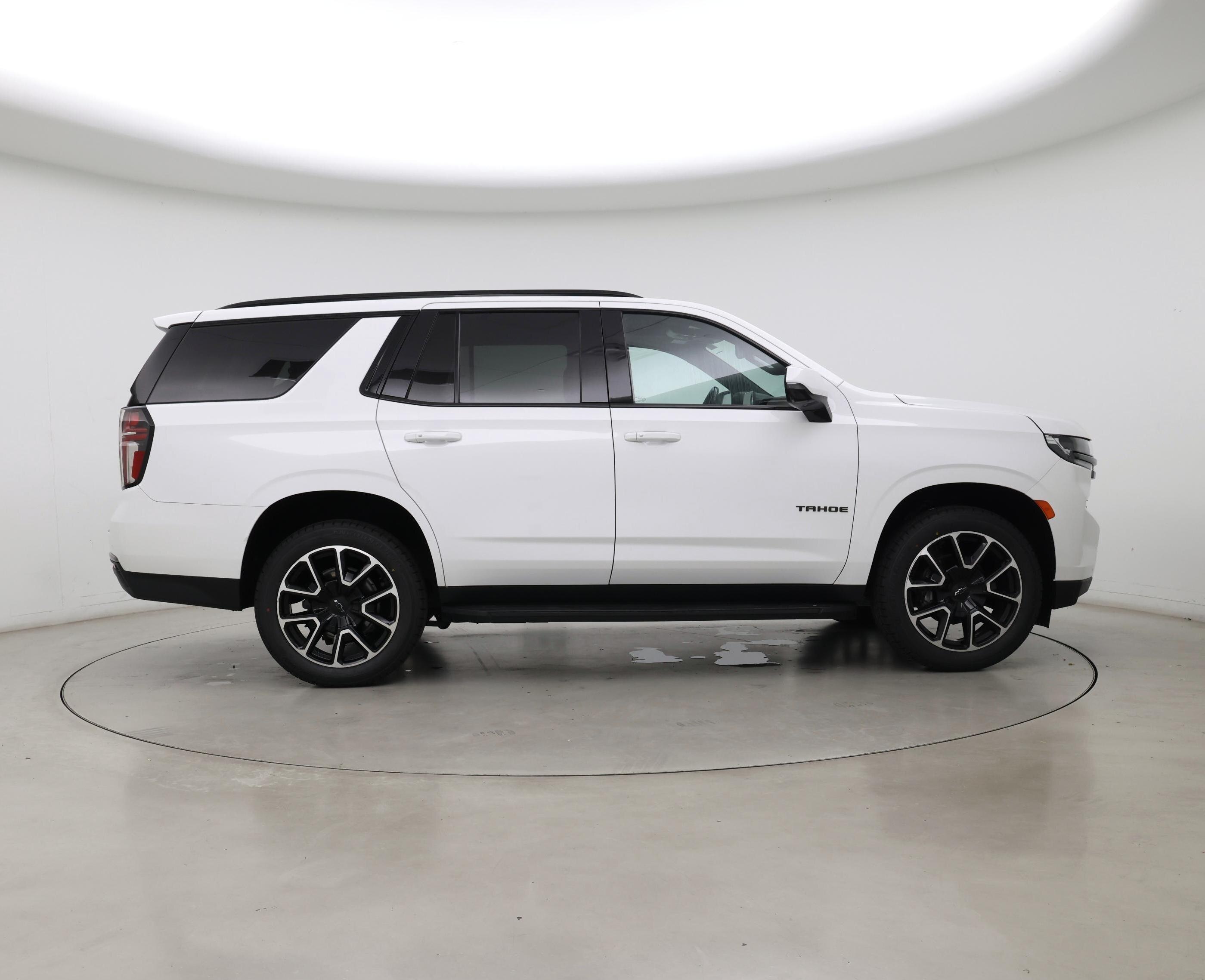 Thumbnail: 2022 Chevrolet Tahoe - 7