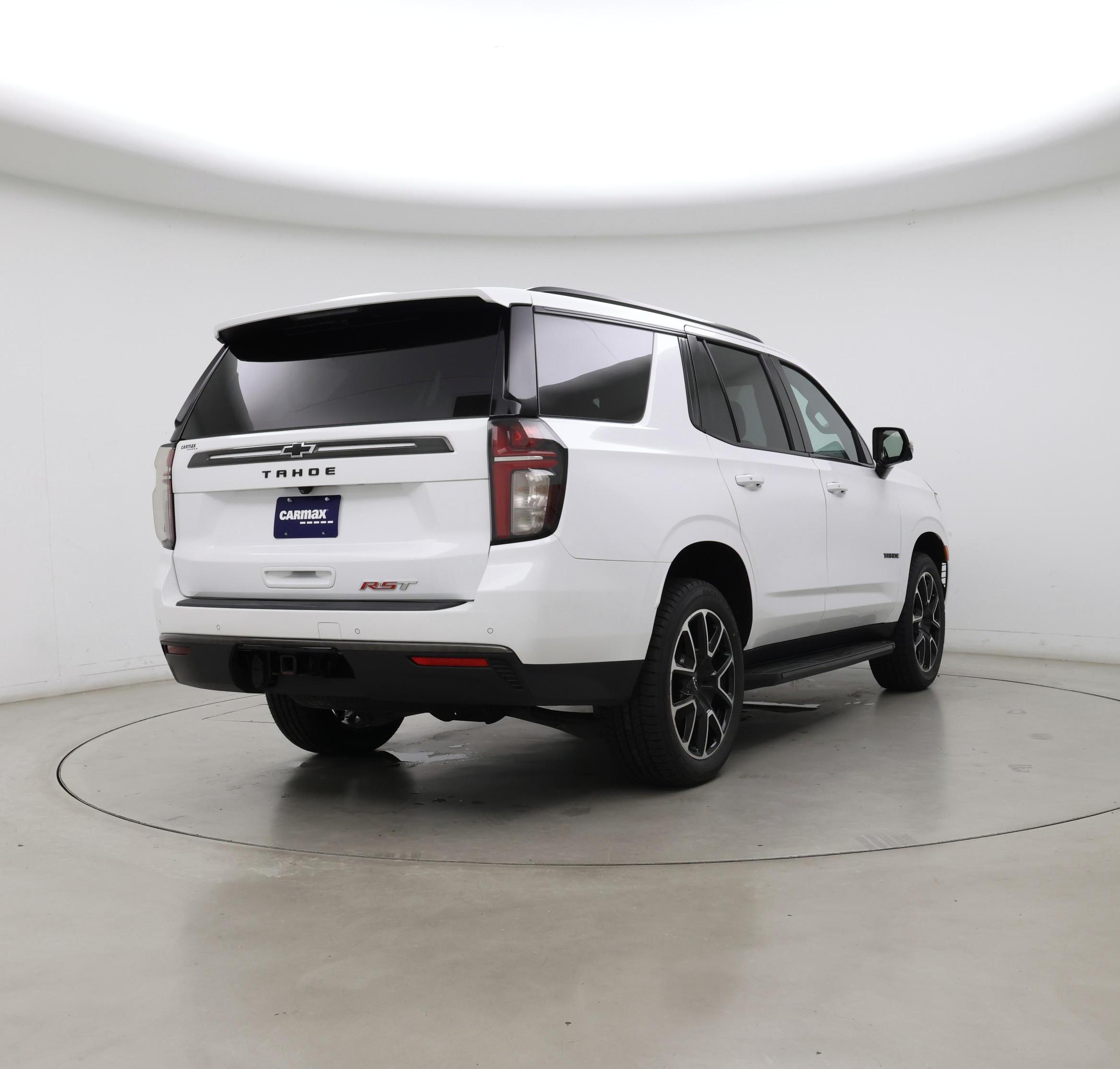 Thumbnail: 2022 Chevrolet Tahoe - 8