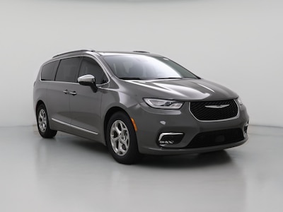 Gray 2023 Chrysler Pacifica Limited