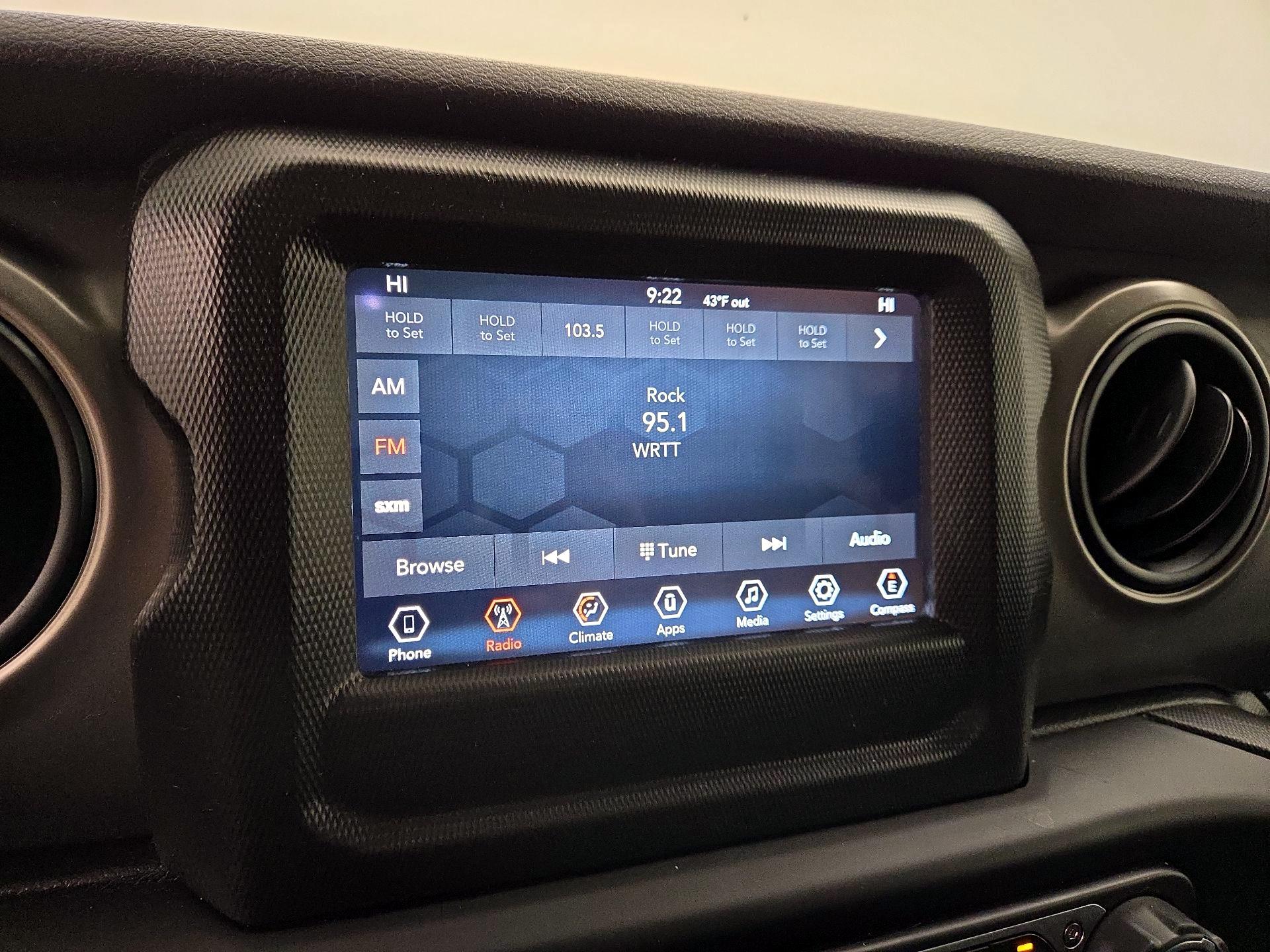 Thumbnail: 2018 Jeep Wrangler - 15