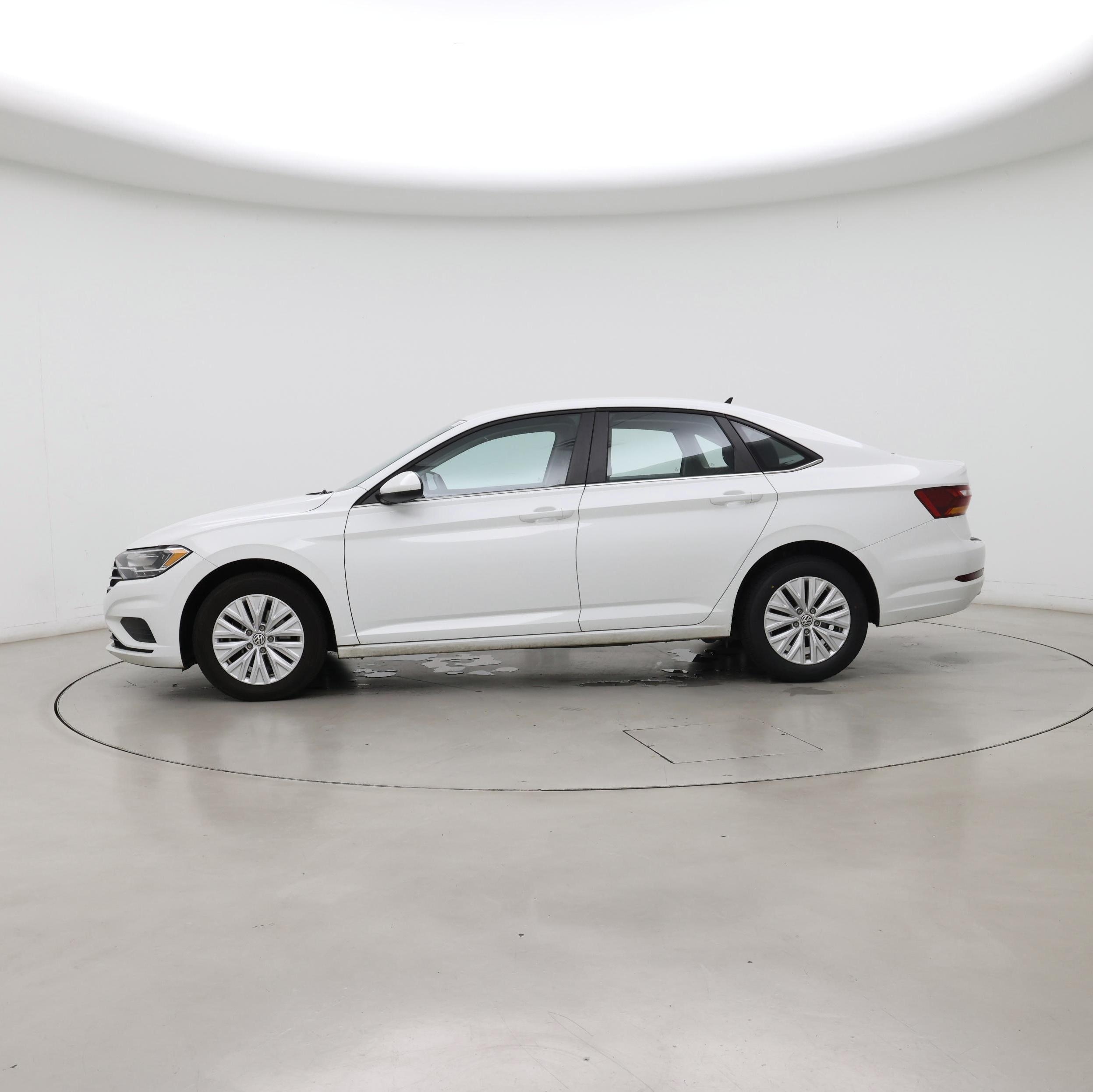 Thumbnail: 2019 Volkswagen Jetta - 3