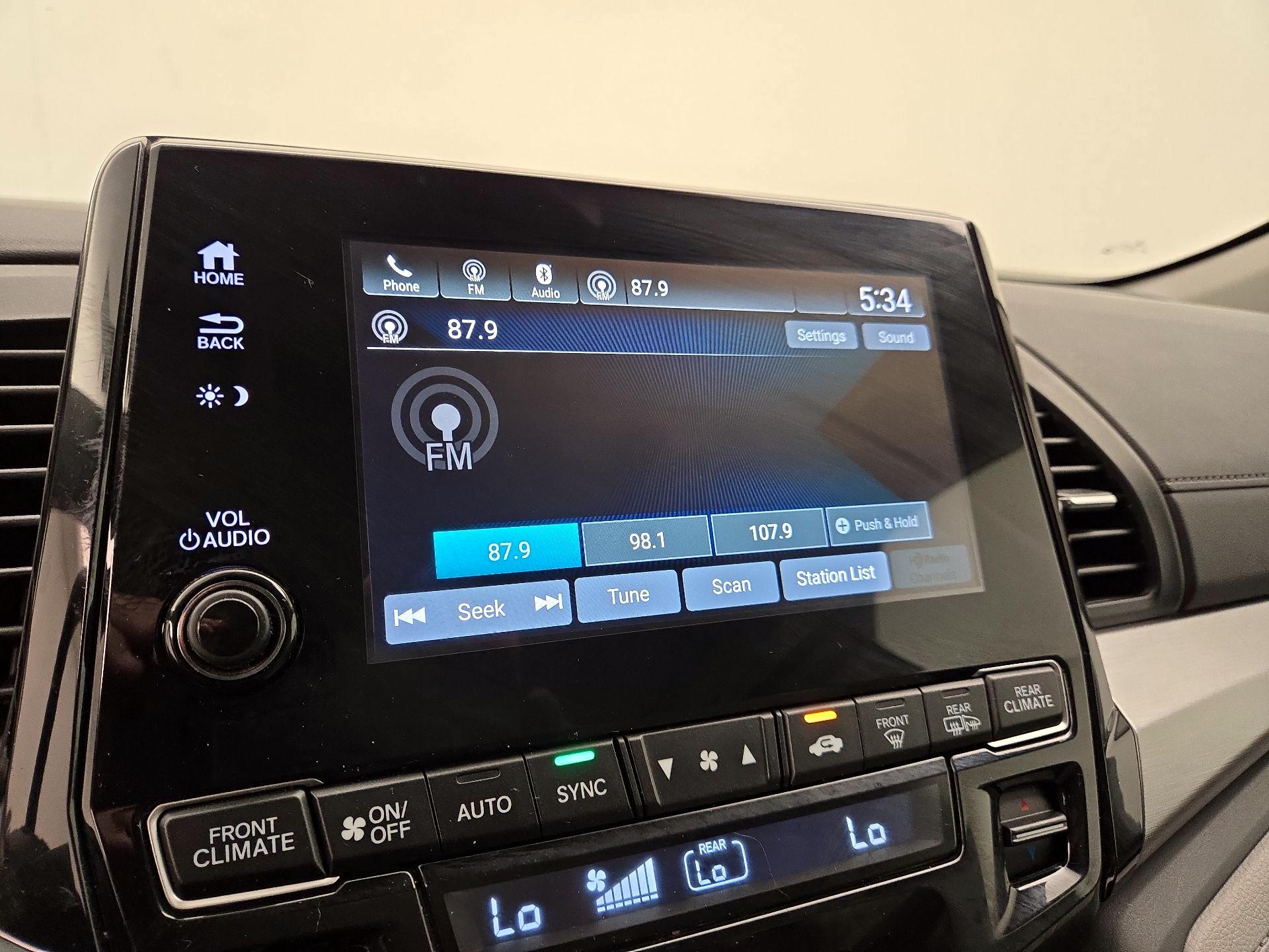 Thumbnail: 2019 Honda Odyssey - 15