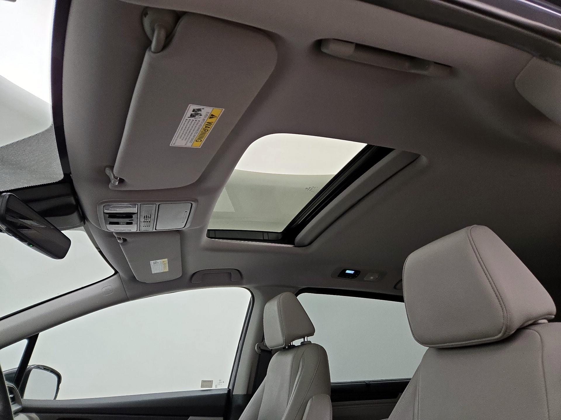 Thumbnail: 2019 Honda Odyssey - 19
