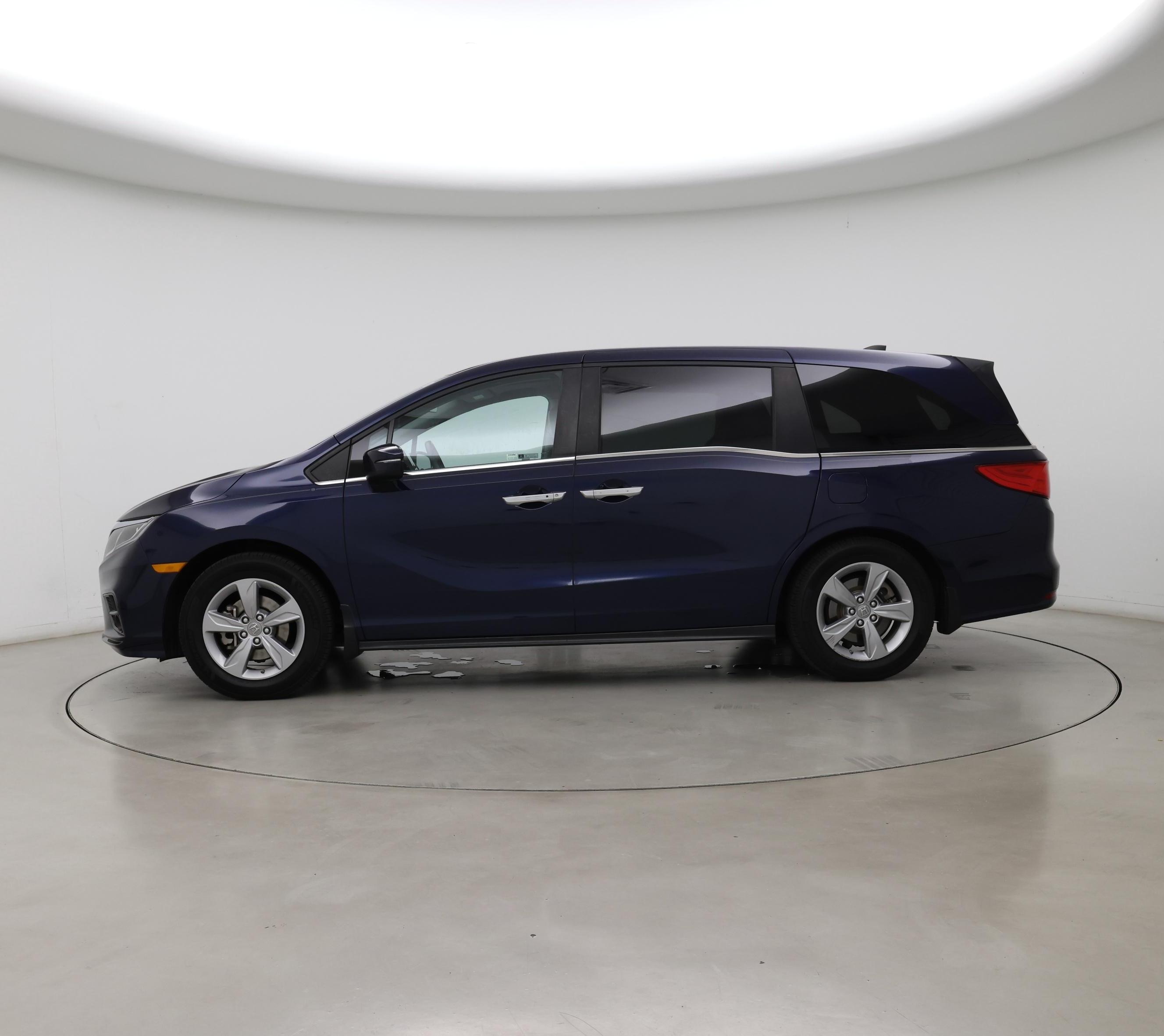 Thumbnail: 2019 Honda Odyssey - 3