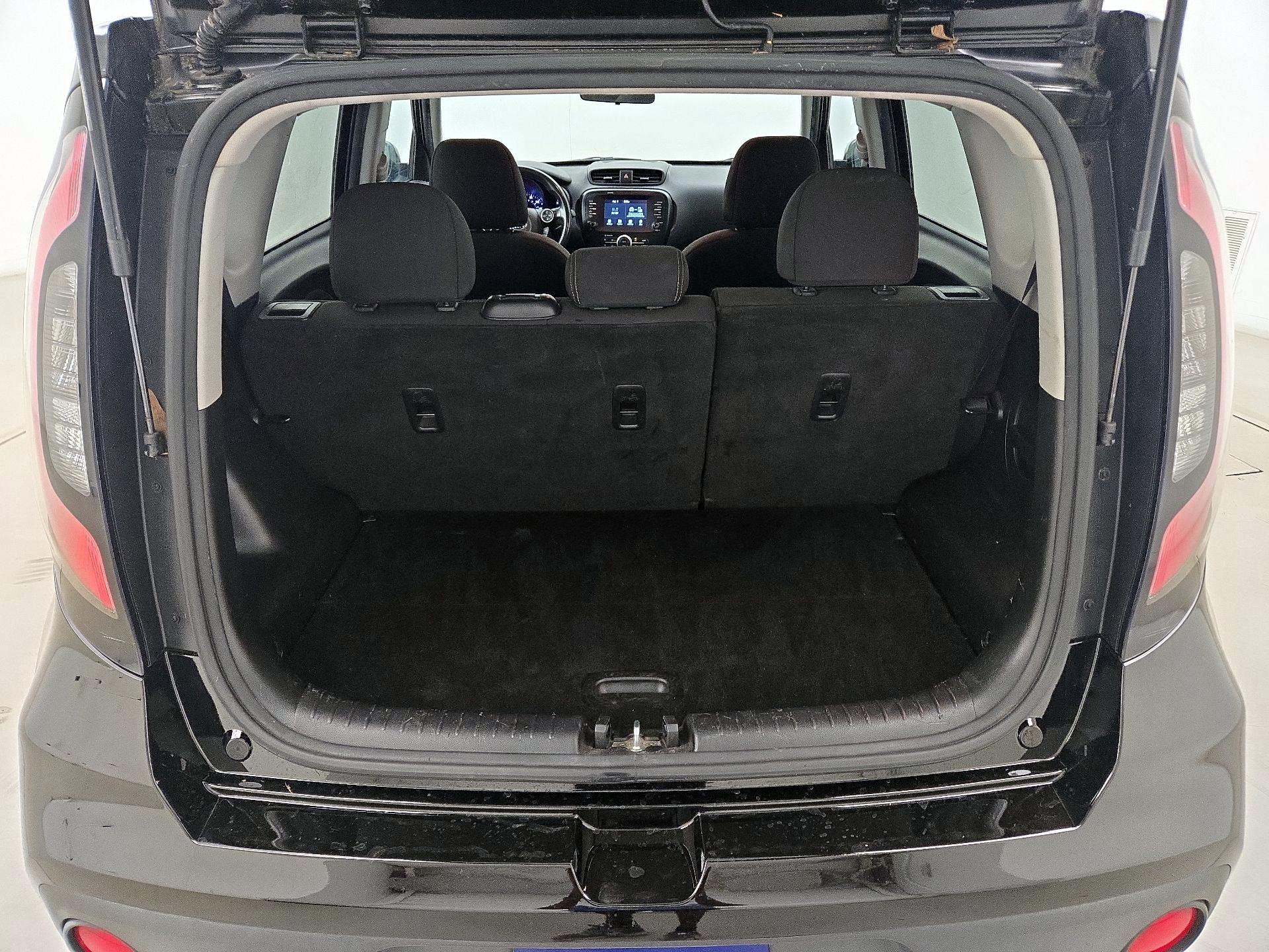 Thumbnail: 2018 Kia Soul - 20