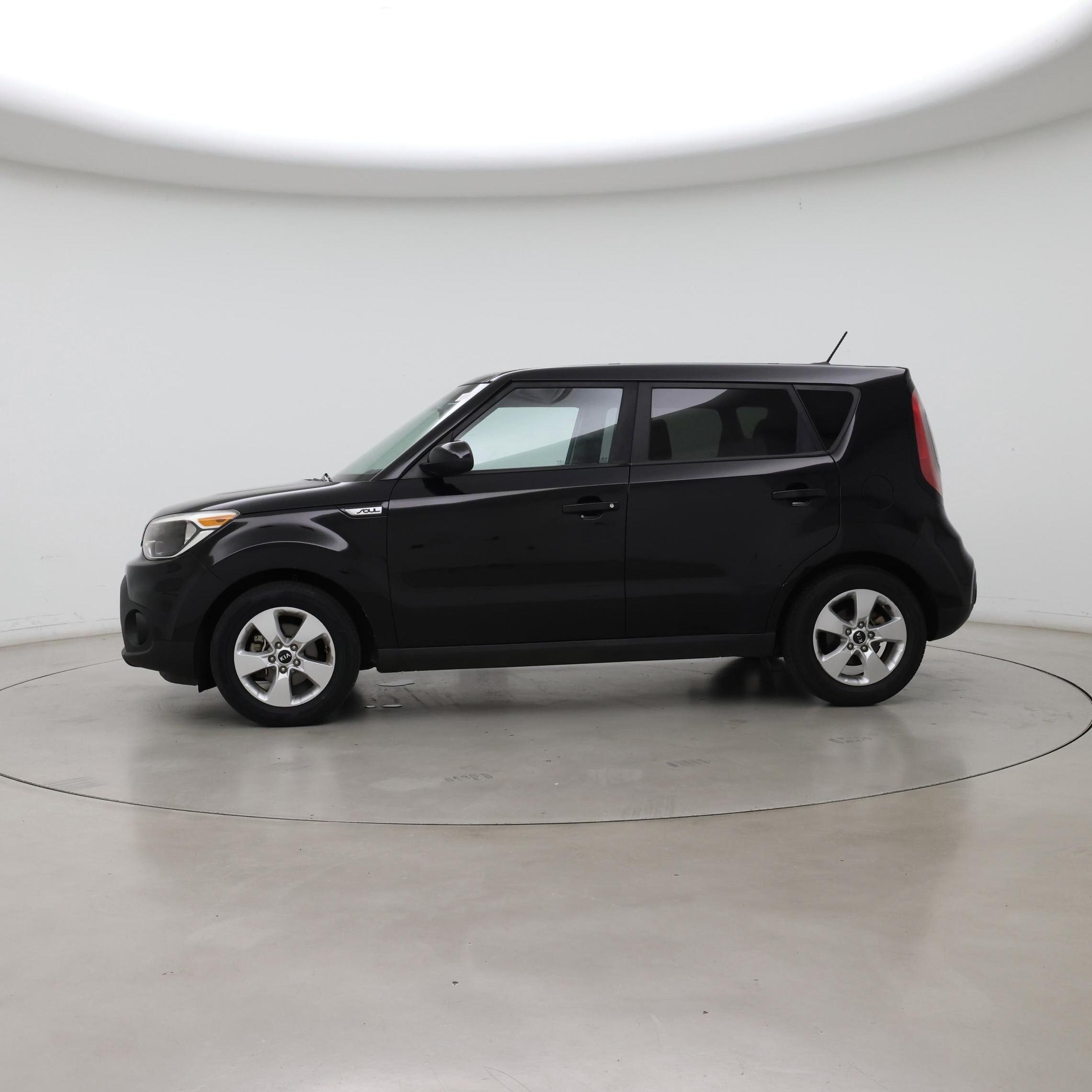 Thumbnail: 2018 Kia Soul - 3