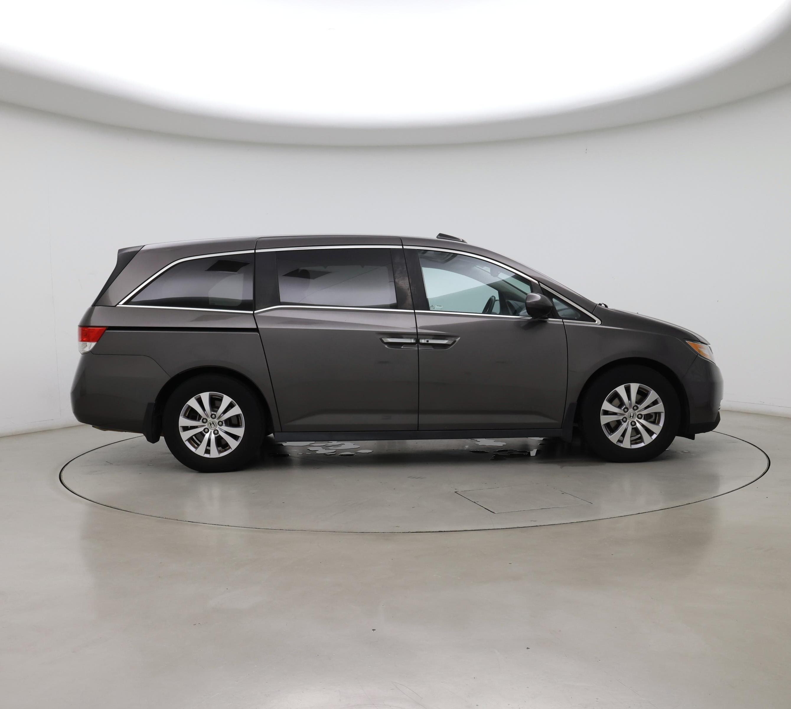 Thumbnail: 2016 Honda Odyssey - 7