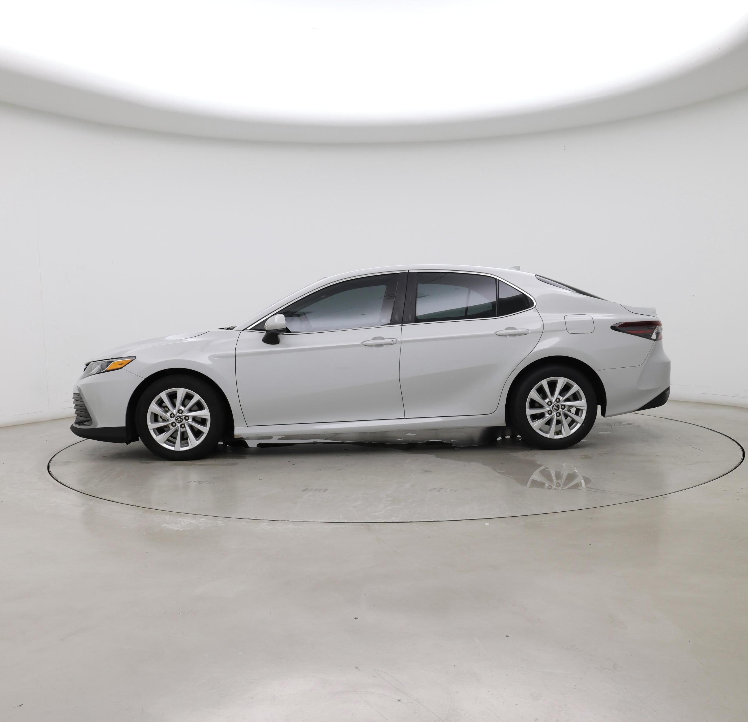 Thumbnail: 2023 Toyota Camry - 3
